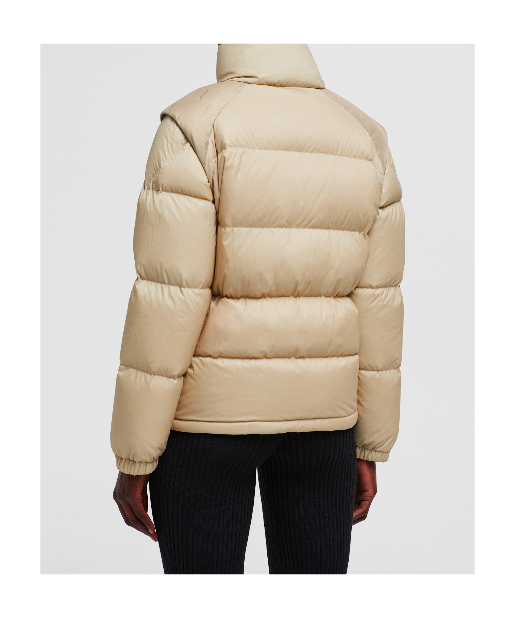 Moncler Verone Reversible Short Down Jacket In Nude