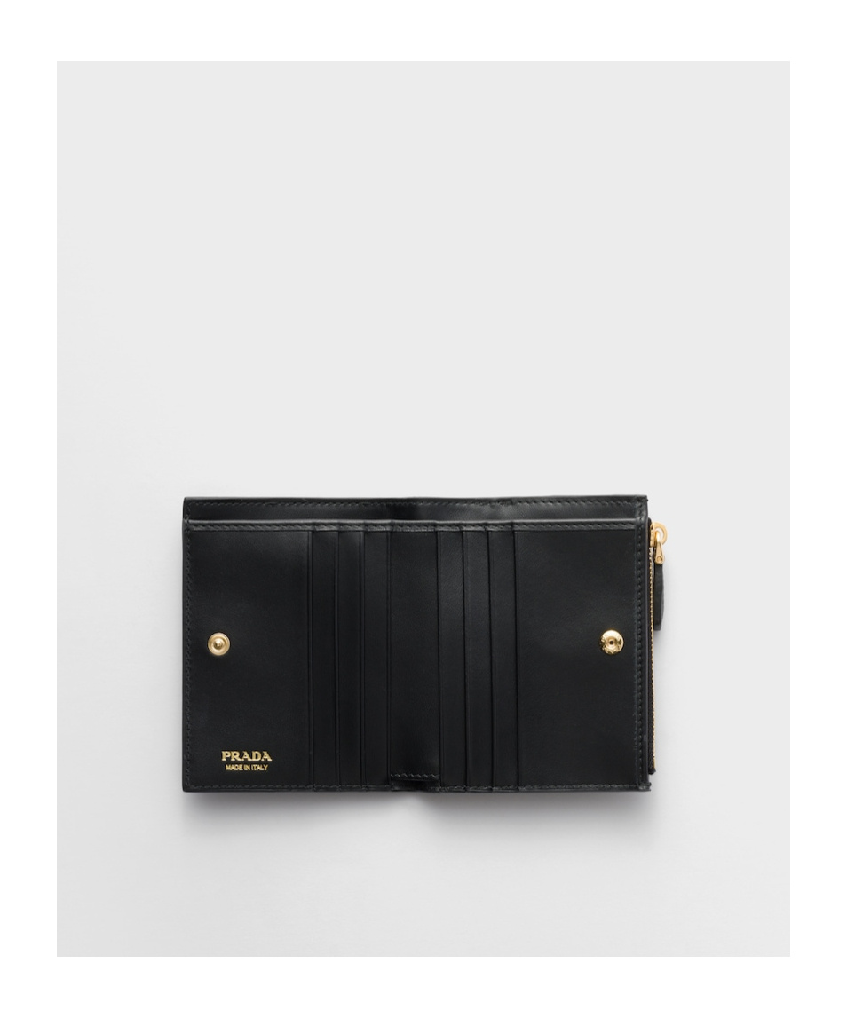 Prada Small Leather Wallet In Black