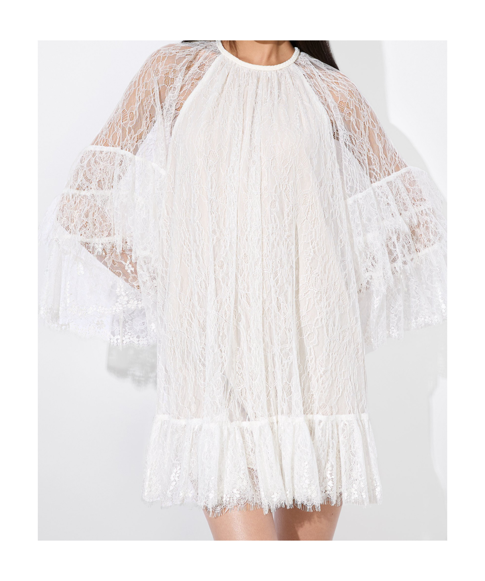 Alice And Olivia Delia Ruffled Tunic Dress In Off-white