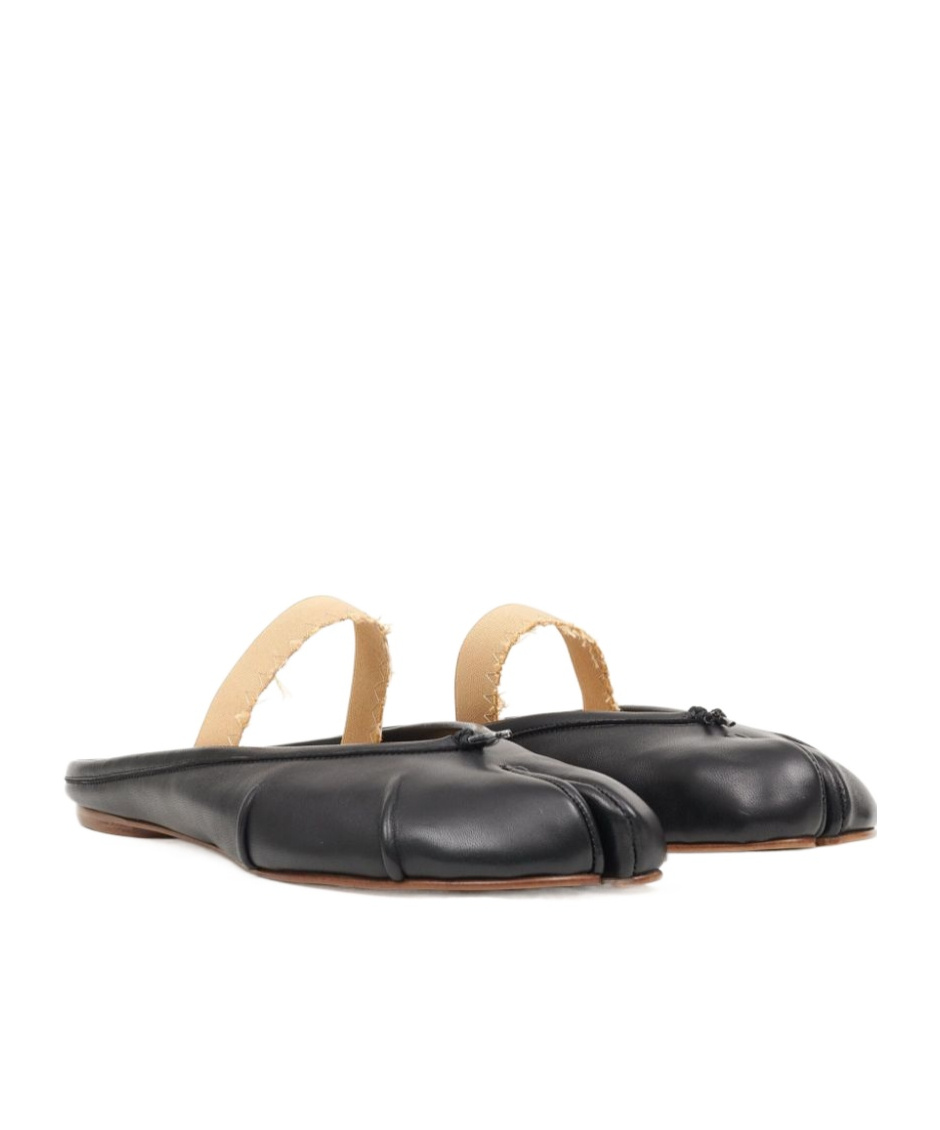 Maison Margiela Tabi Frayed Split-toe Leather Ballet Flats In Black