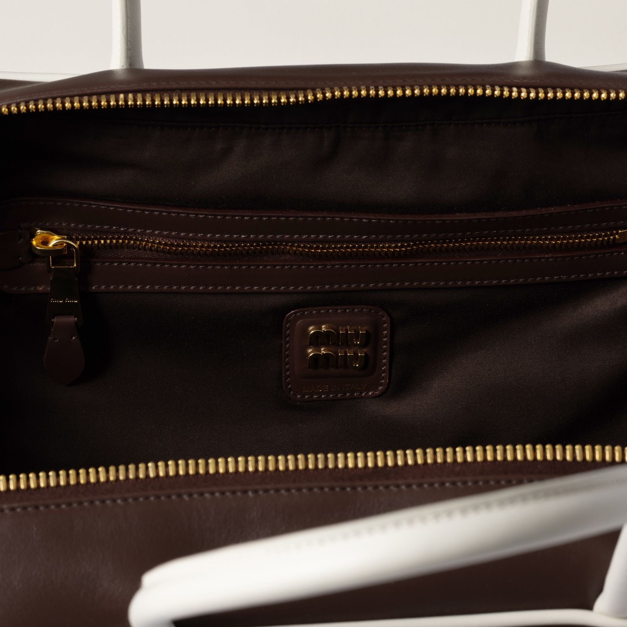 Miu Miu Beau Handbag In Brown