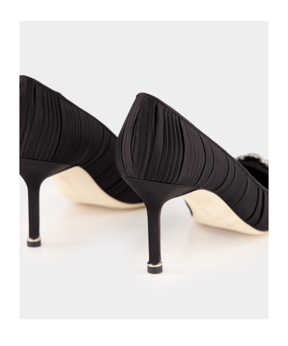 Manolo Blahnik Hangisi 50 Fmc Crystal-embellished Satin Pumps In Black