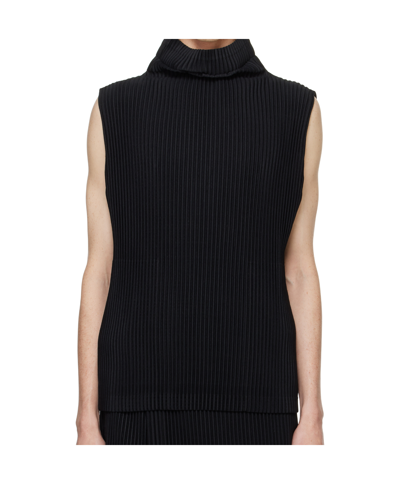 ISSEY MIYAKE PLEATED VEST 
