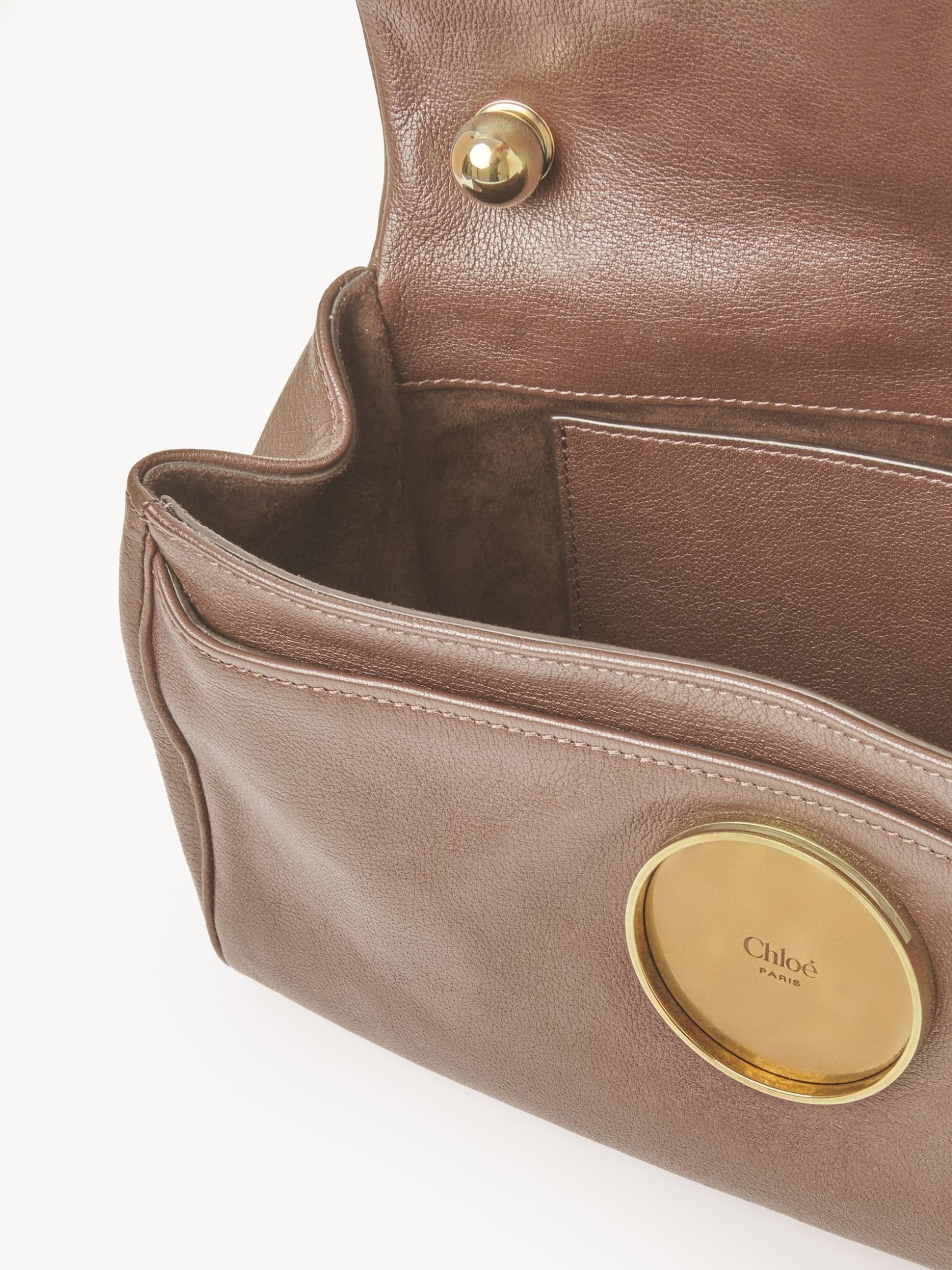Chloé Heritage Shoulder Bag In Grained Leather In Brown