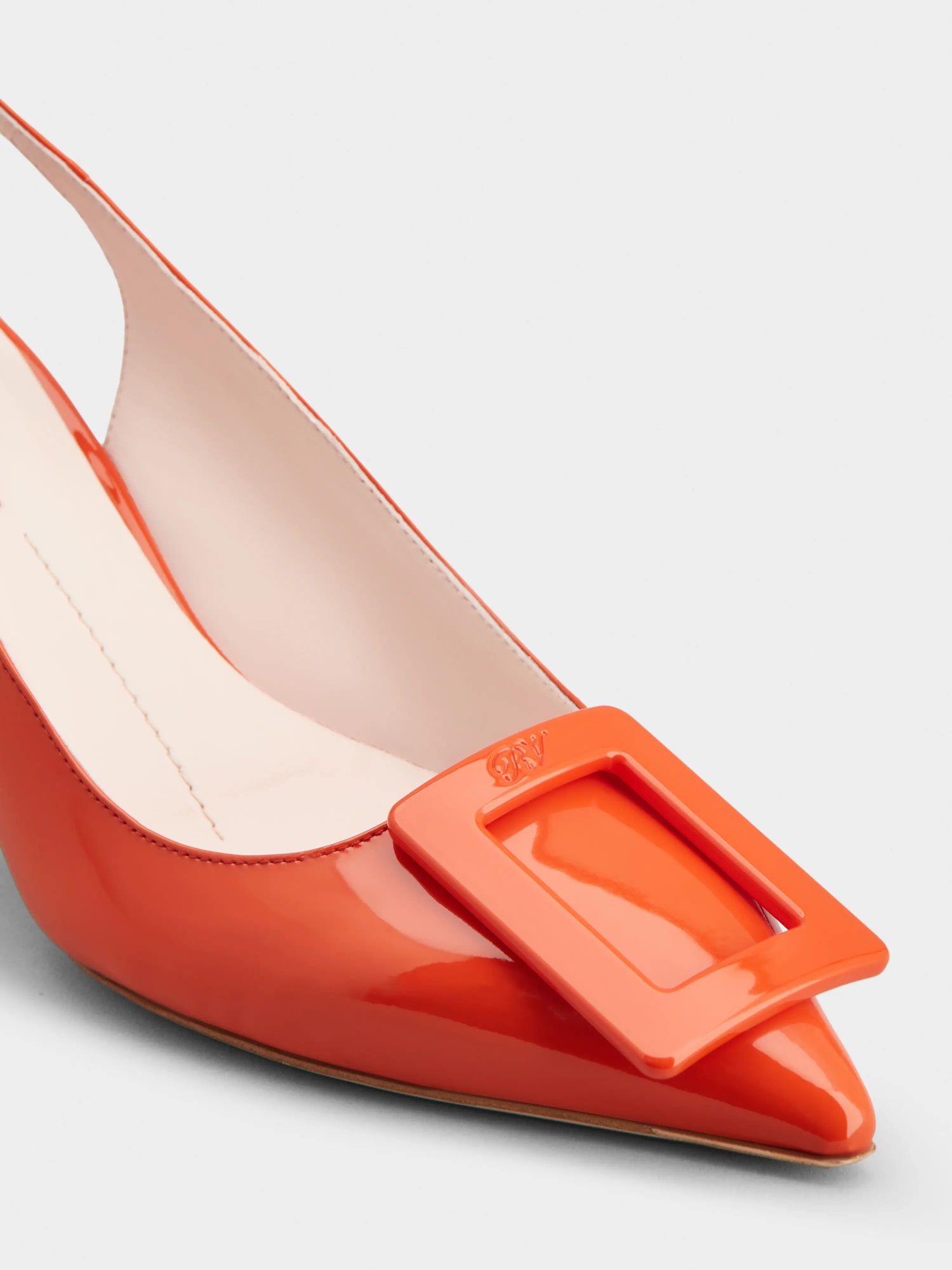 Roger Vivier Woman Pumps Red Size 8 Calfskin In Red