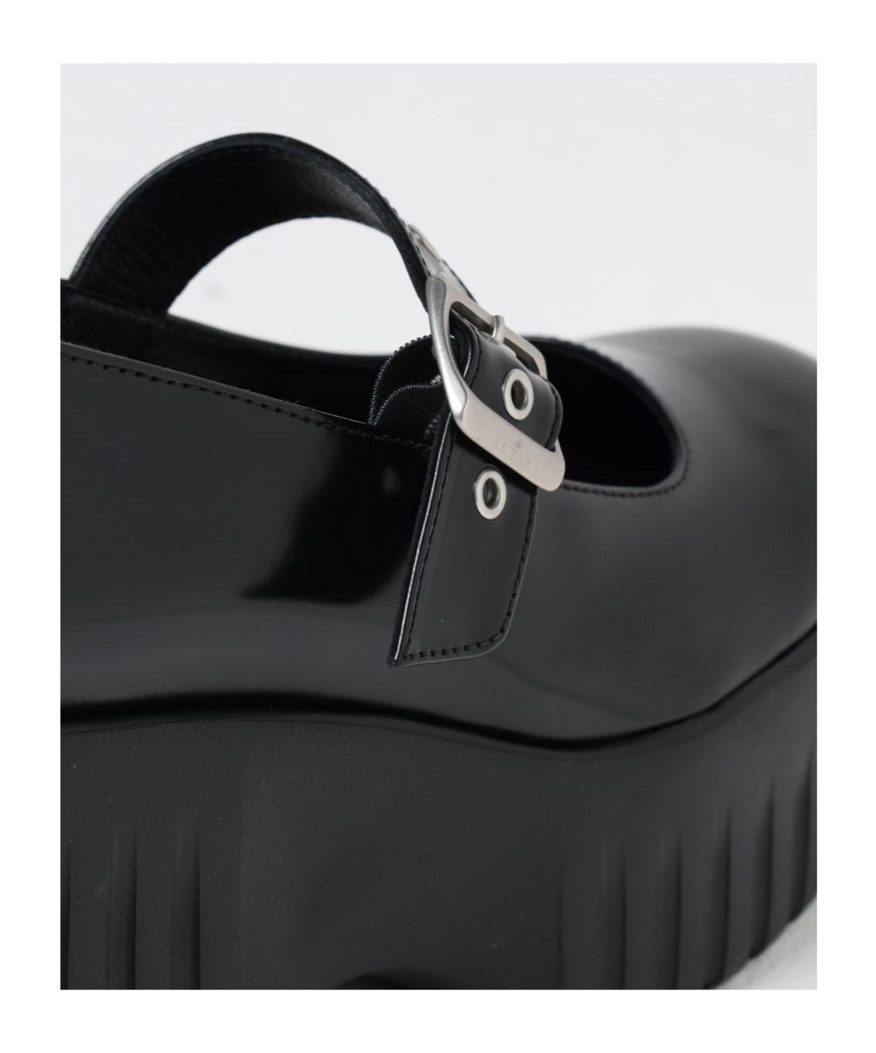 Hogan Janeiro Patent Leather Pumps In Black