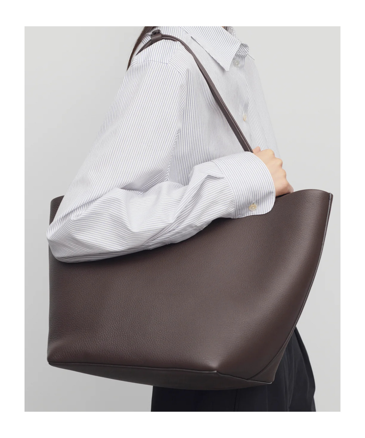 The Row Park Tote Three Bag In Leather In Brown