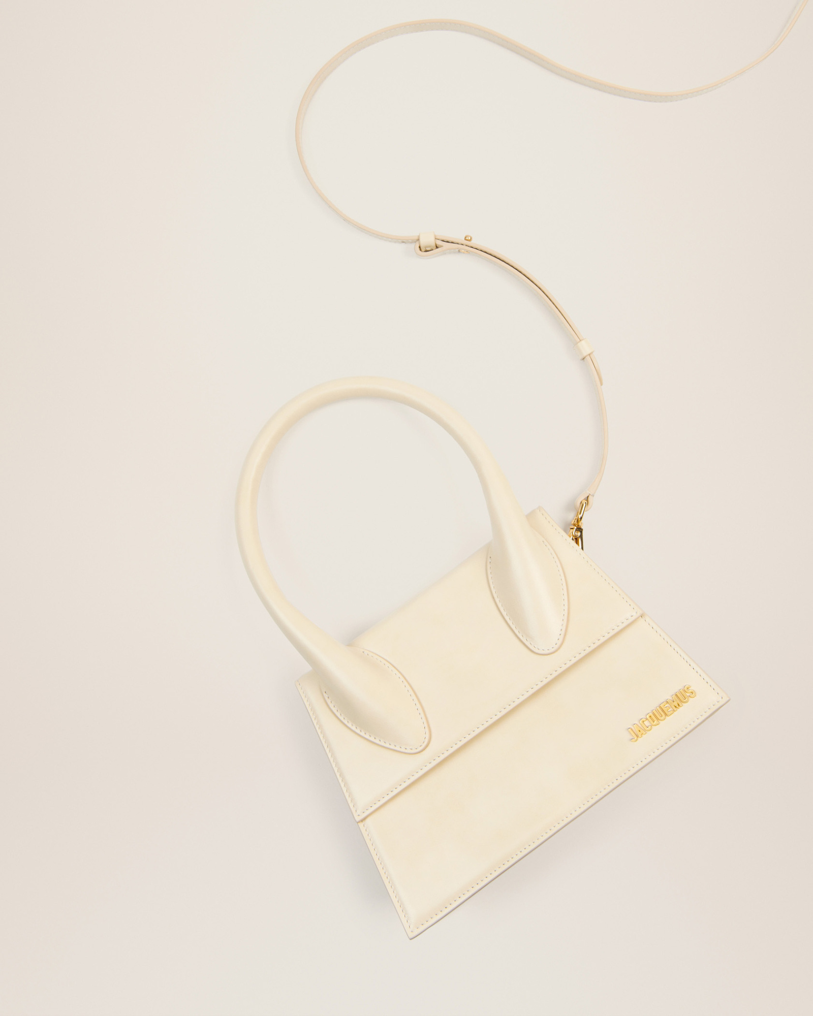 Jacquemus Le Grand Chiquito Tote Bag In Nude
