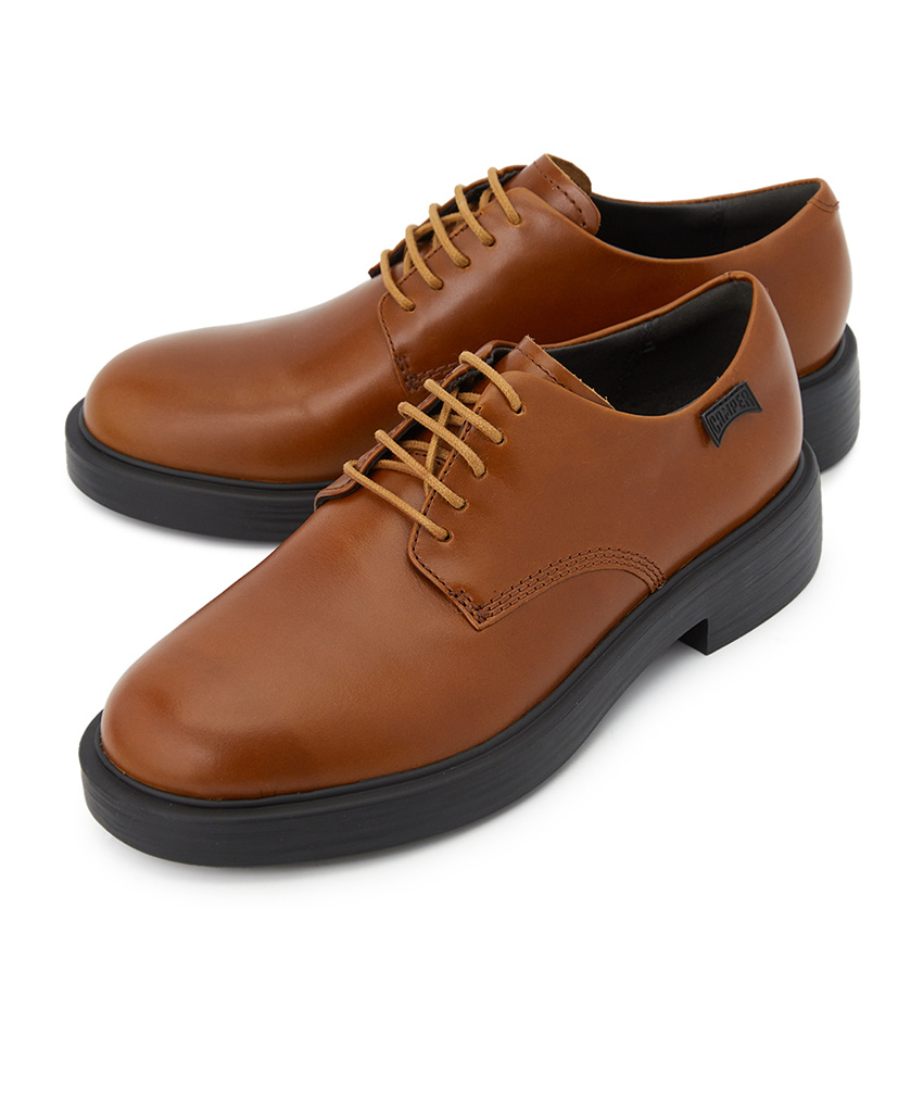 Camper Dean Brogues In Brown