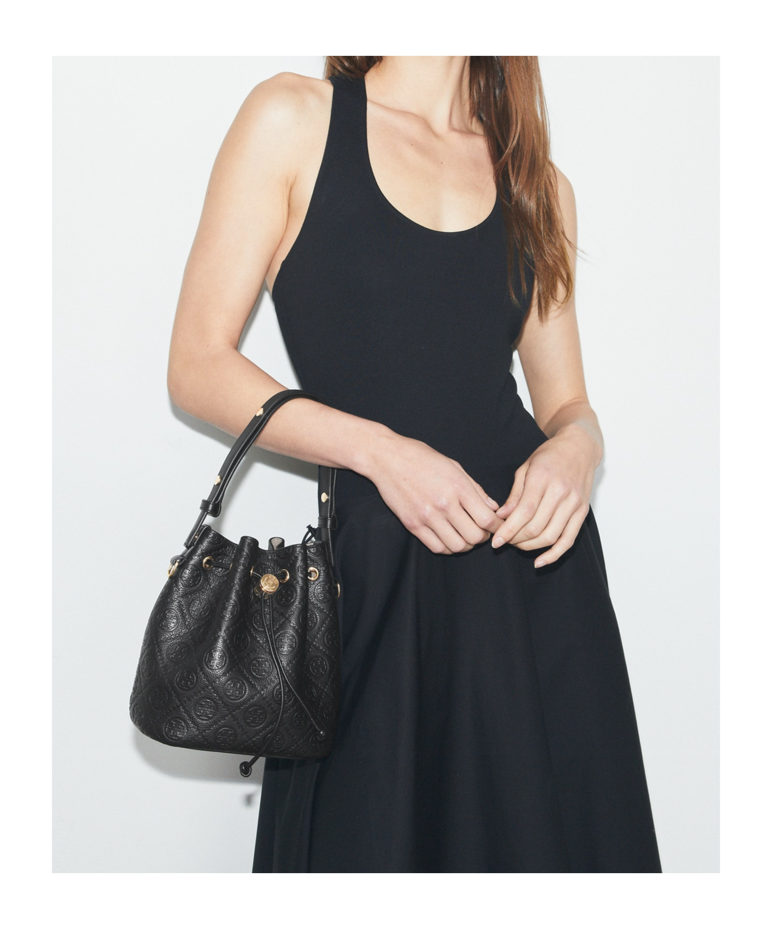 Tory Burch Mini T Monogram Pebble Leather Bucket Bag In Black