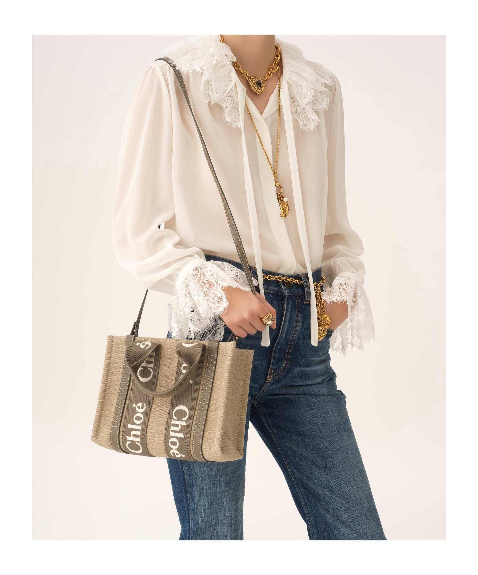 Chloé Small Woody Tote Bag In Linen In Brown