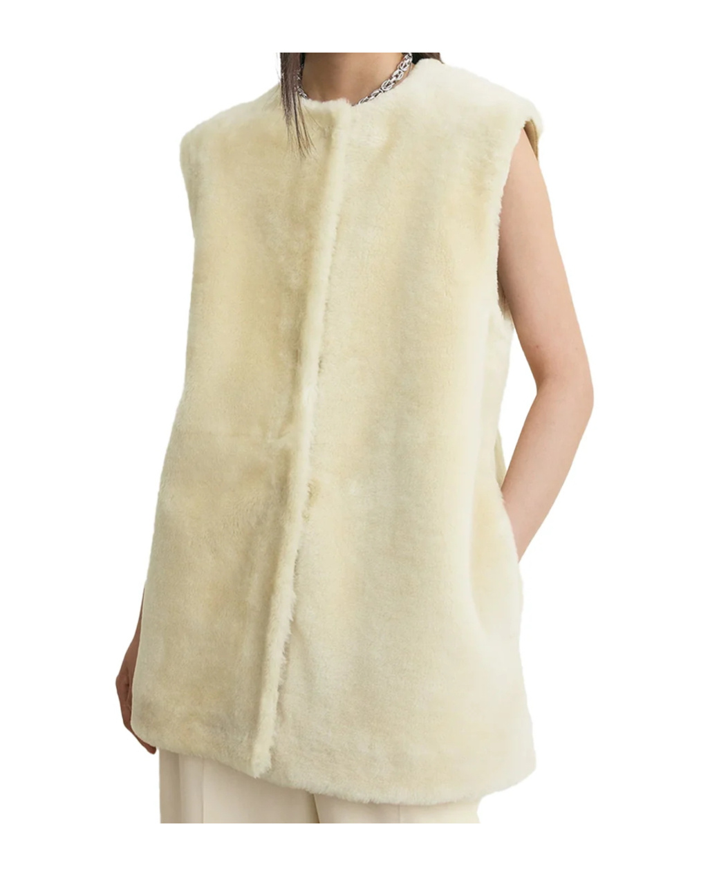 Totême Toteme Plush Shearling Vest Ecru In White