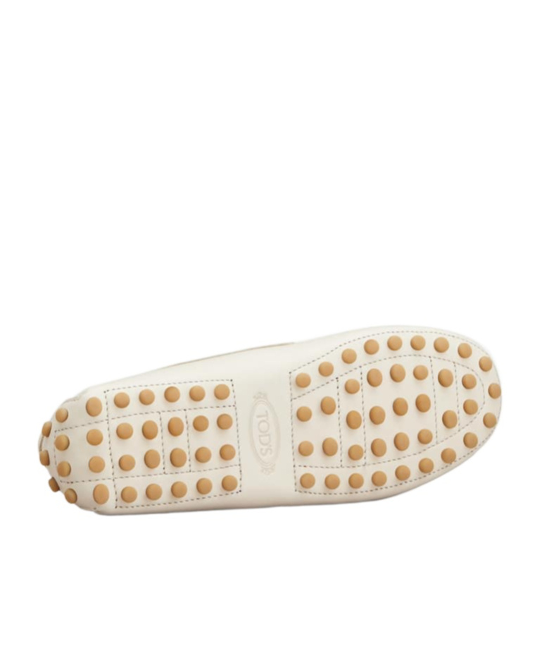 Tod's Round-head Minoccasin-bean Shoes In Nude