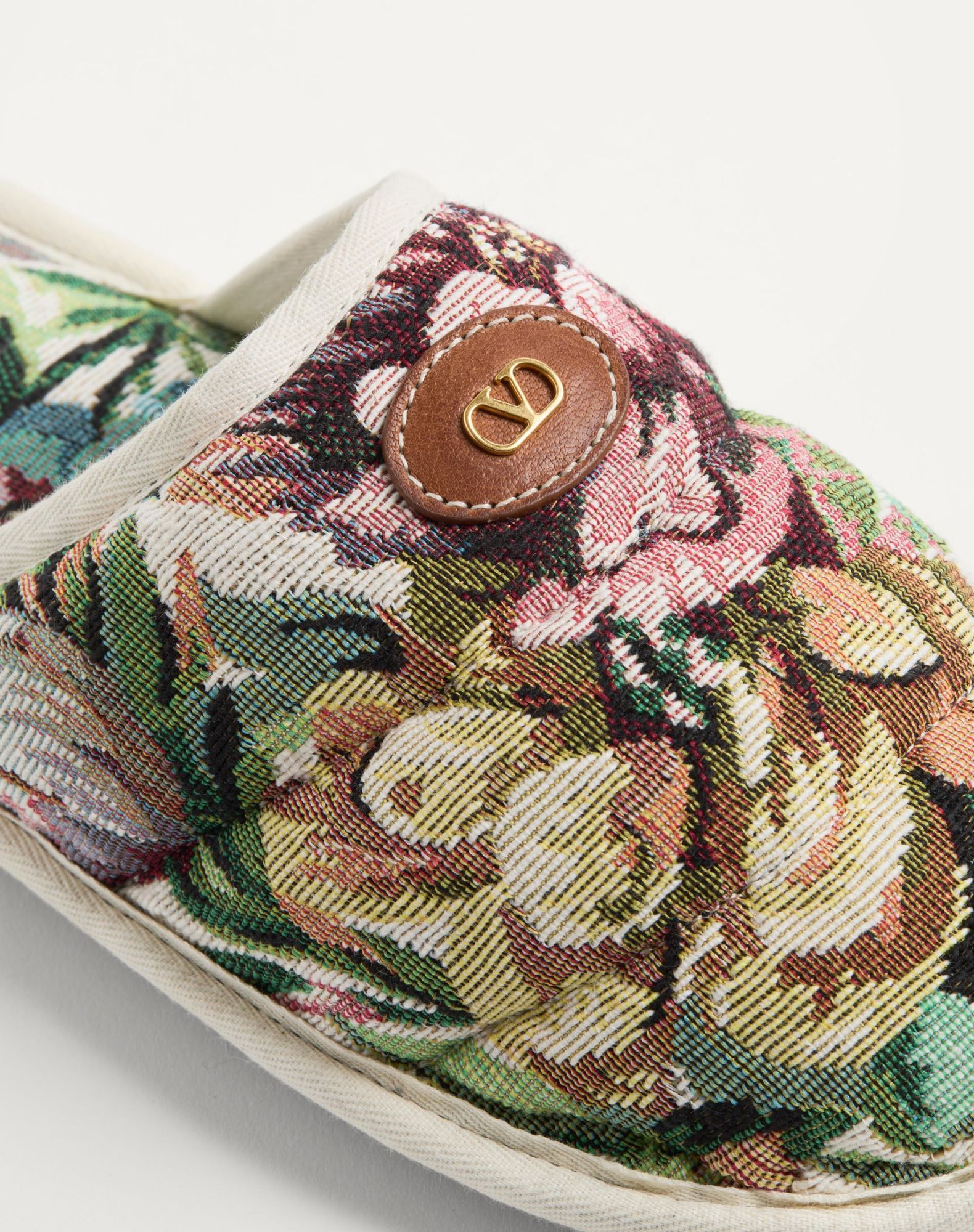 Valentino Round Head Slippers In Multicolor