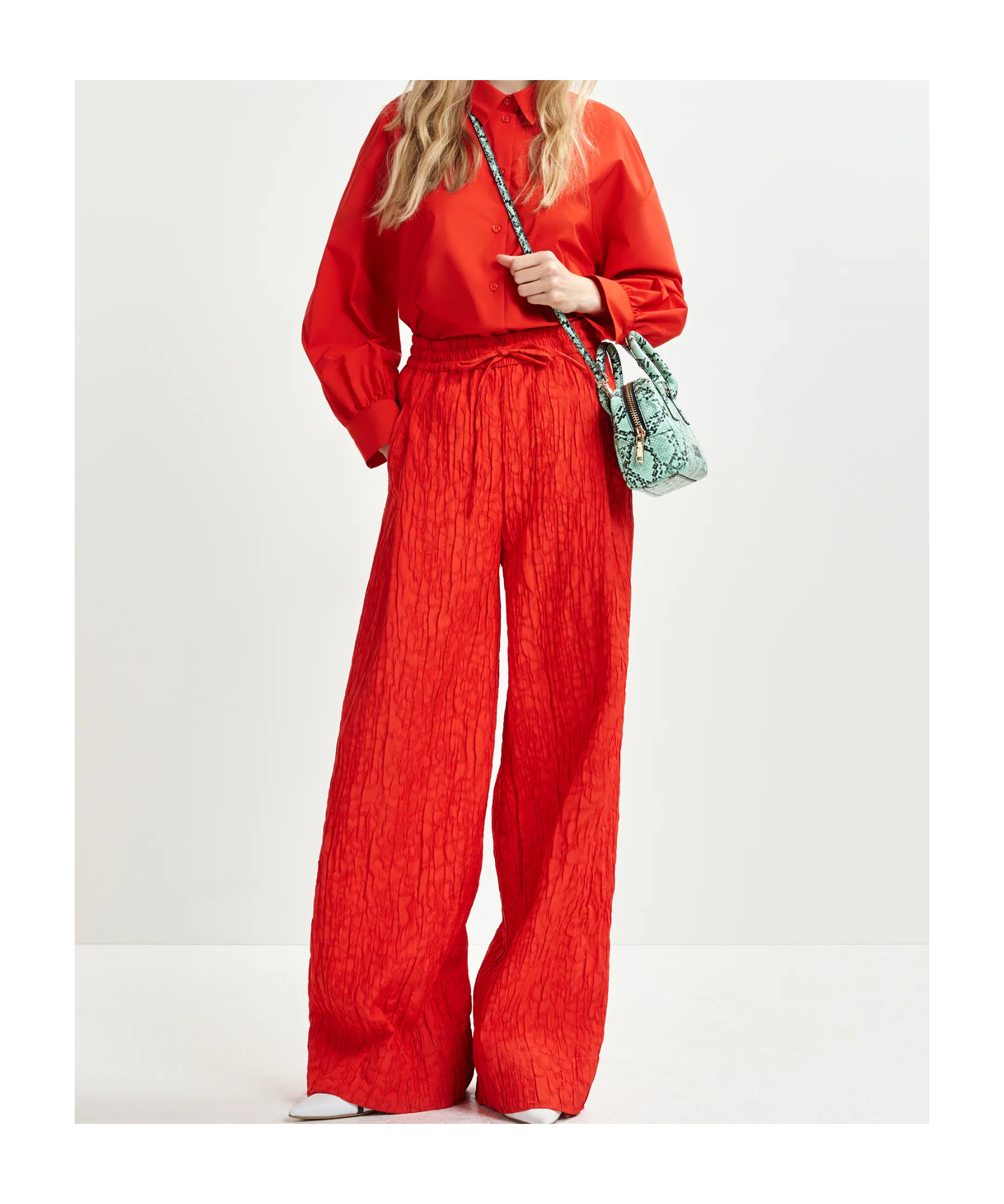 Essentiel Antwerp Red Oversized Shirt With Pleated Cuffs In Red
