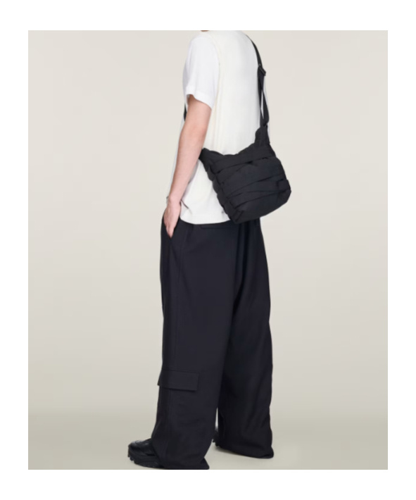 Y-3 Cinch Shoulder Bag In Black
