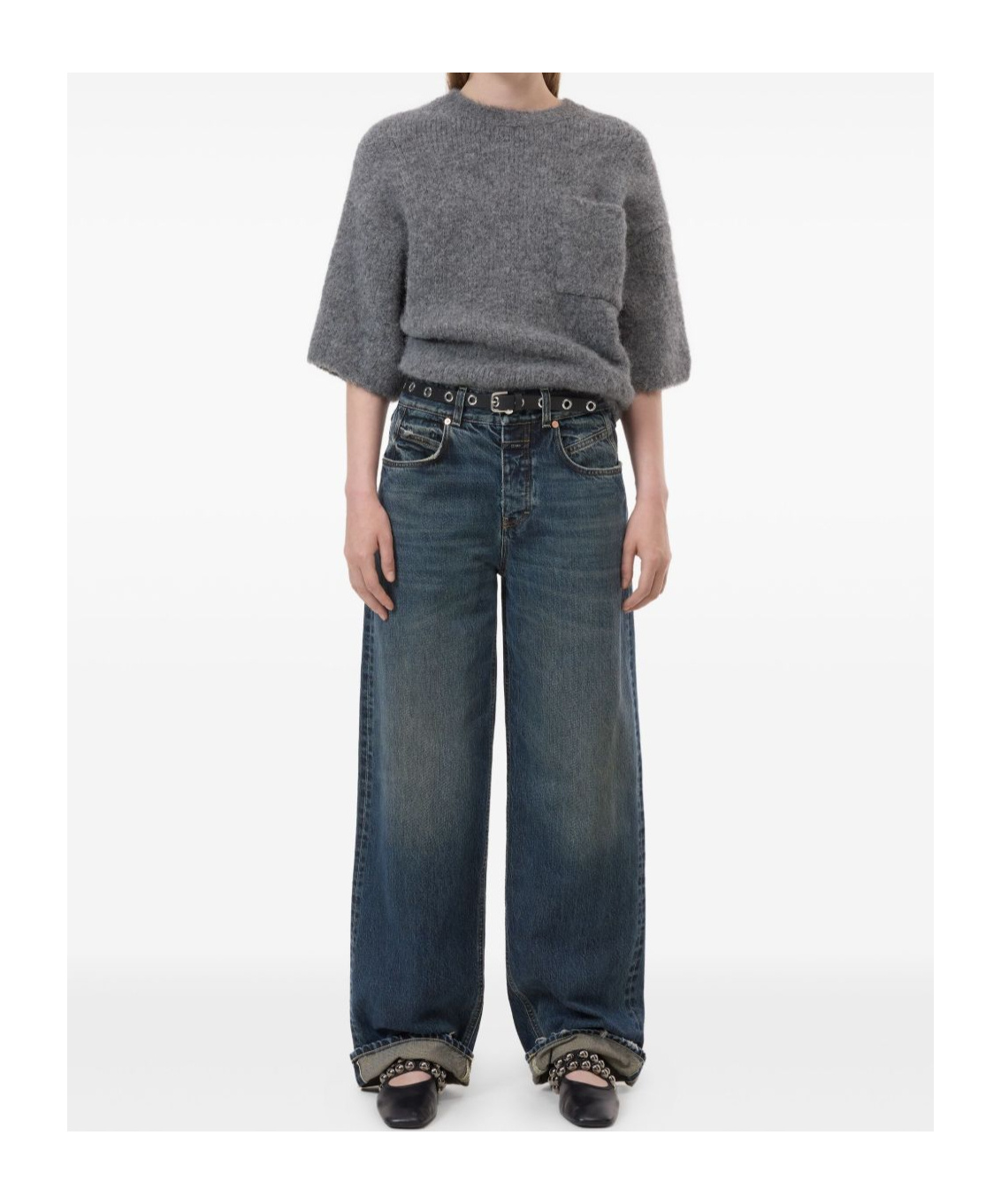 Closed Round-neck Knitted Sweater In Gray