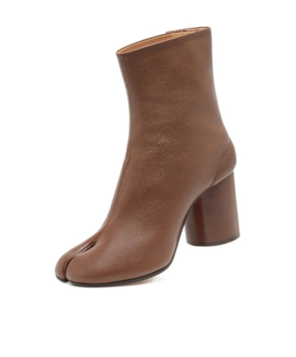 Maison Margiela Tabi High Heels Ankle Boots In Brown Leather In Brown