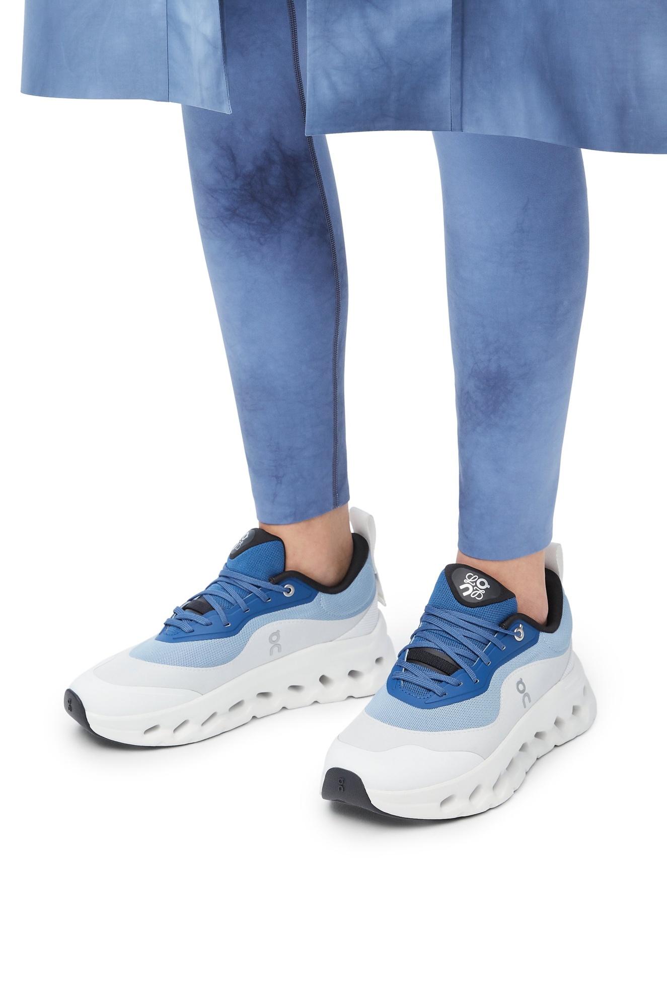 Shop Loewe Cloudtilt 2.0 Round-head Trainers In White