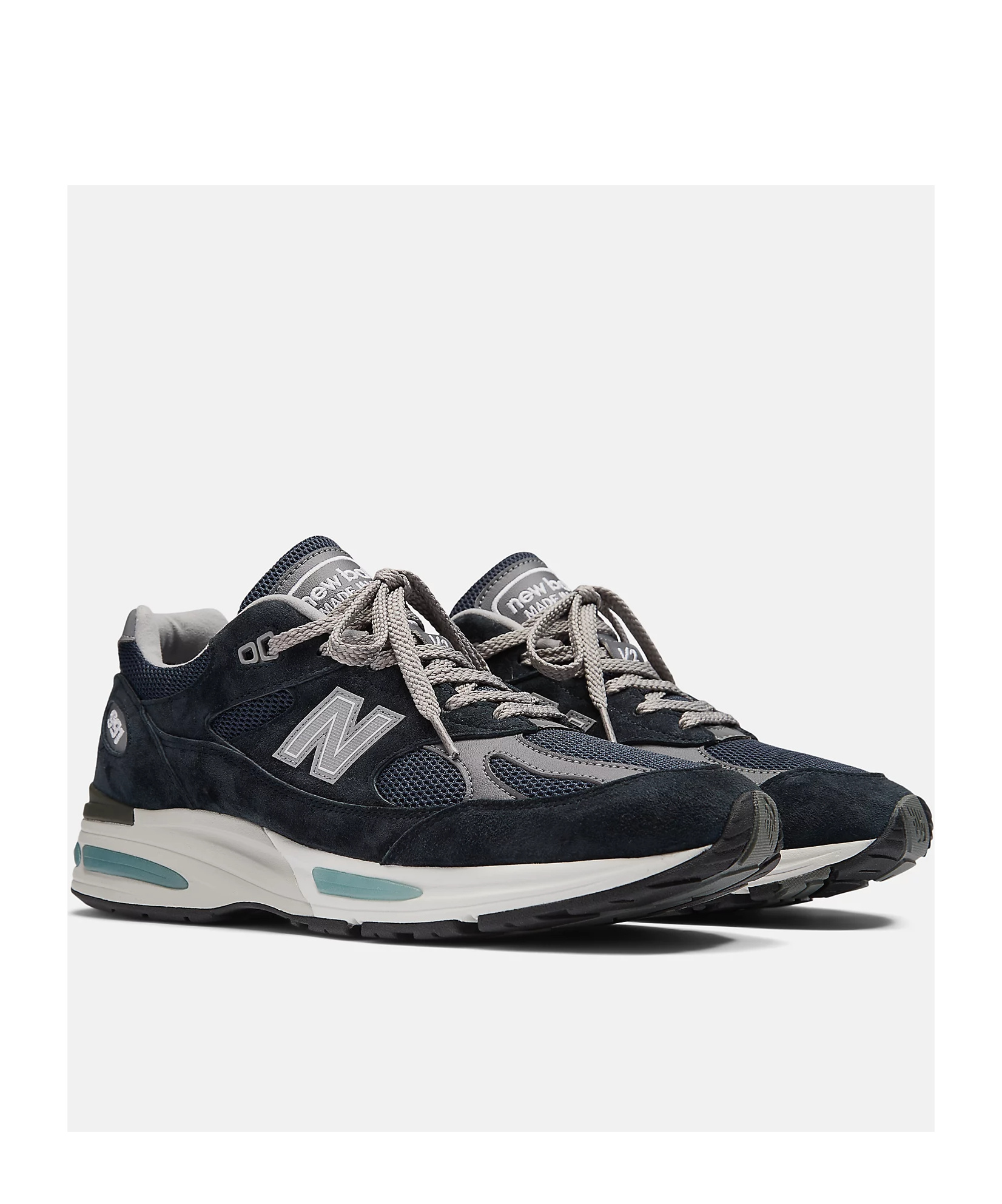 New Balance Mesh And Suede Sneakers With Reflective Accents In Black