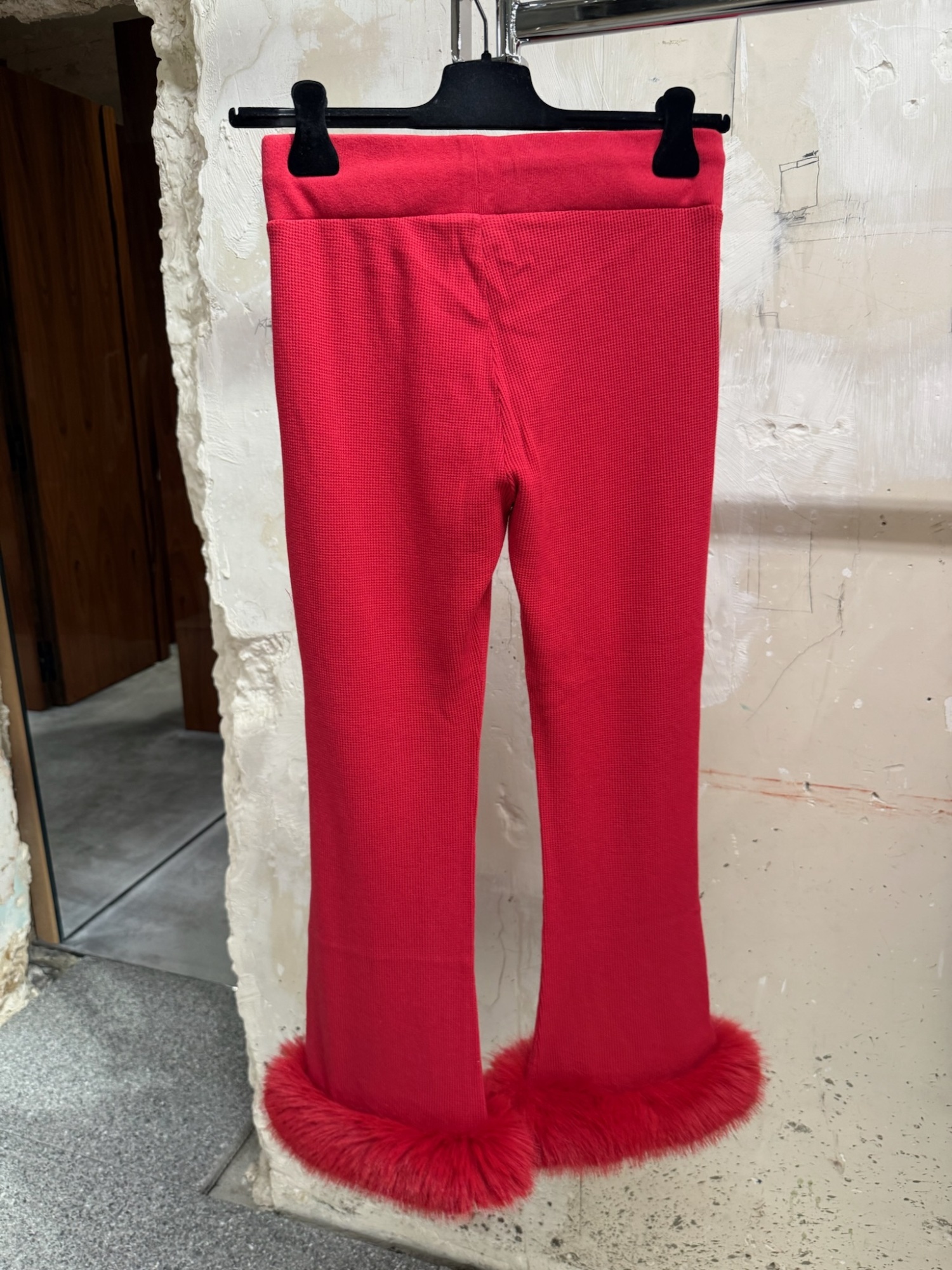 Balenciaga Flared Cropped Casual Pants In Red