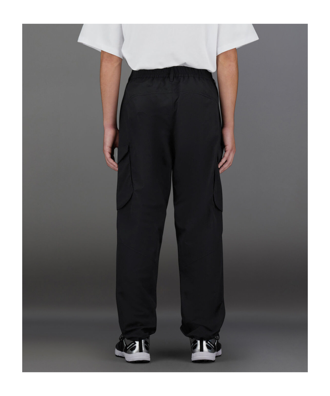 Herno Laminar Cargo Trousers In Tech-poplin In Black