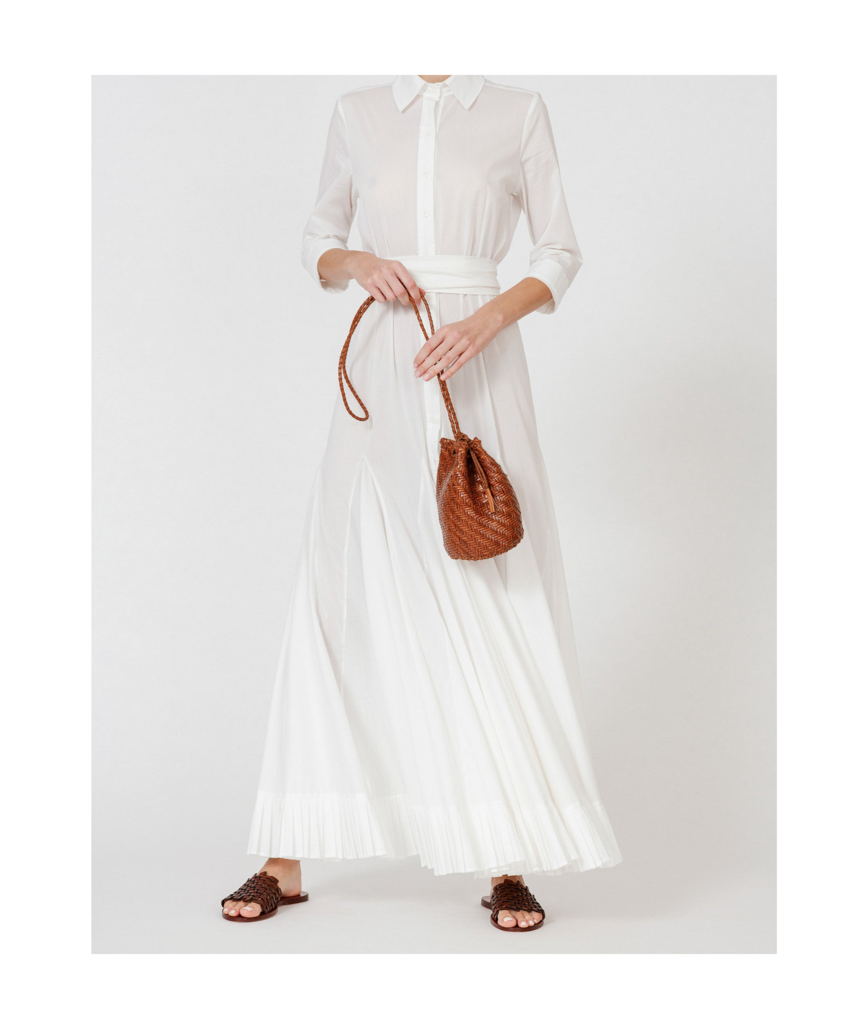 Dragon Diffusion Pompom Double Jump Bucket Bag In Brown