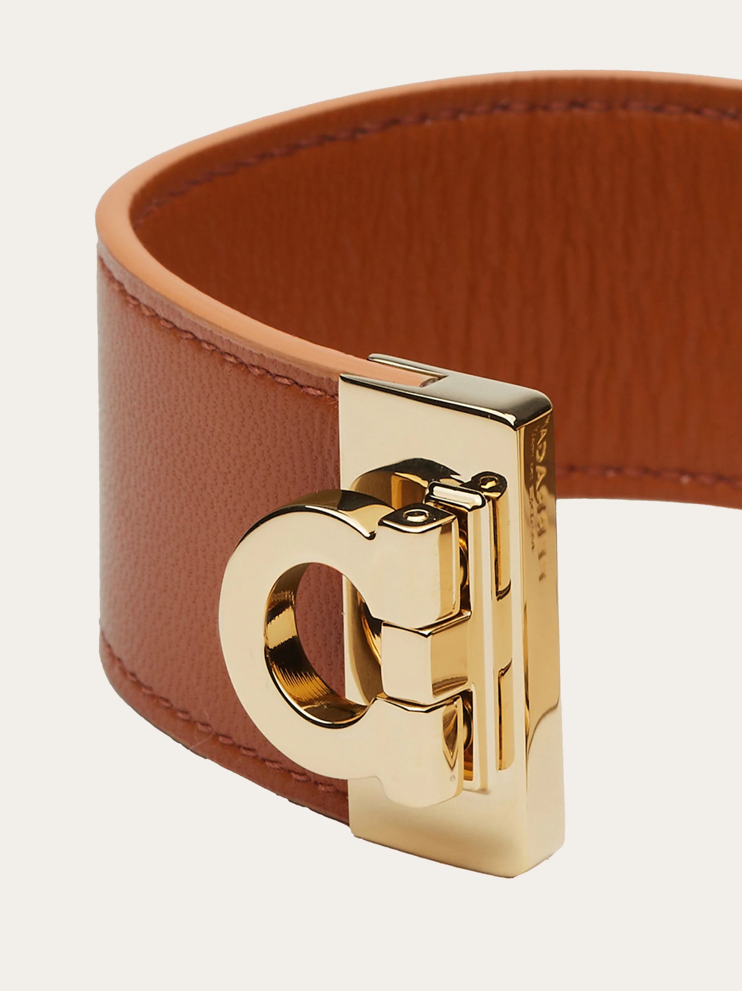 Ferragamo Gancini Pattern Bracelet In Yellow
