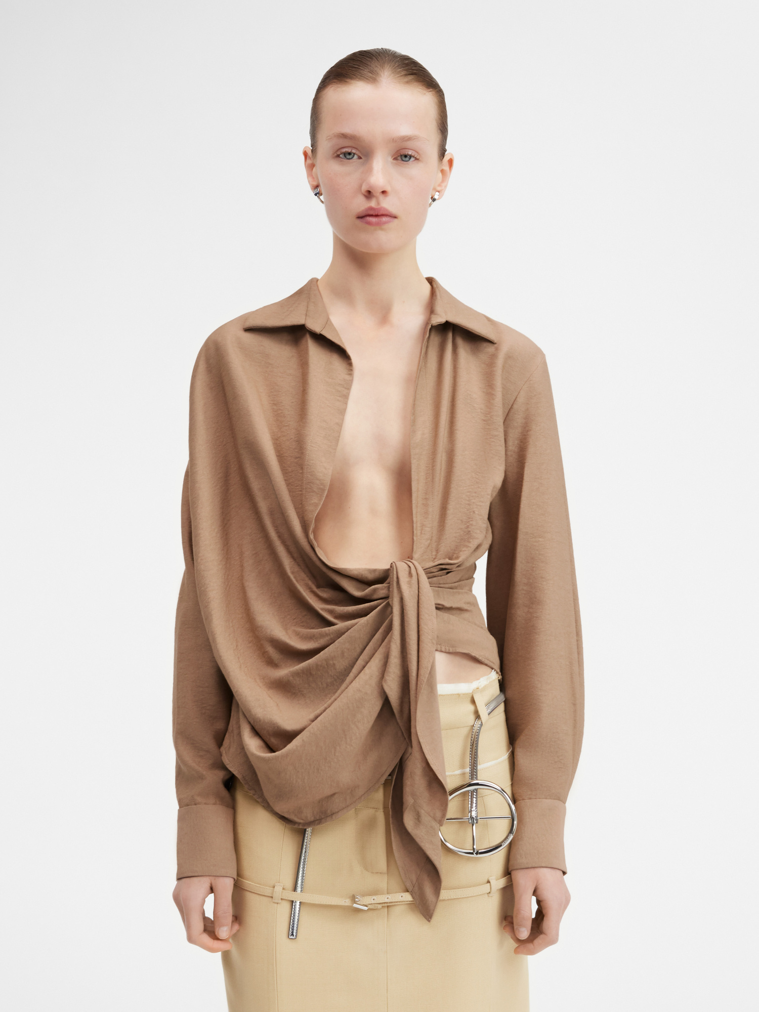 Jacquemus Bahia Knot-detail Blouse In Nude