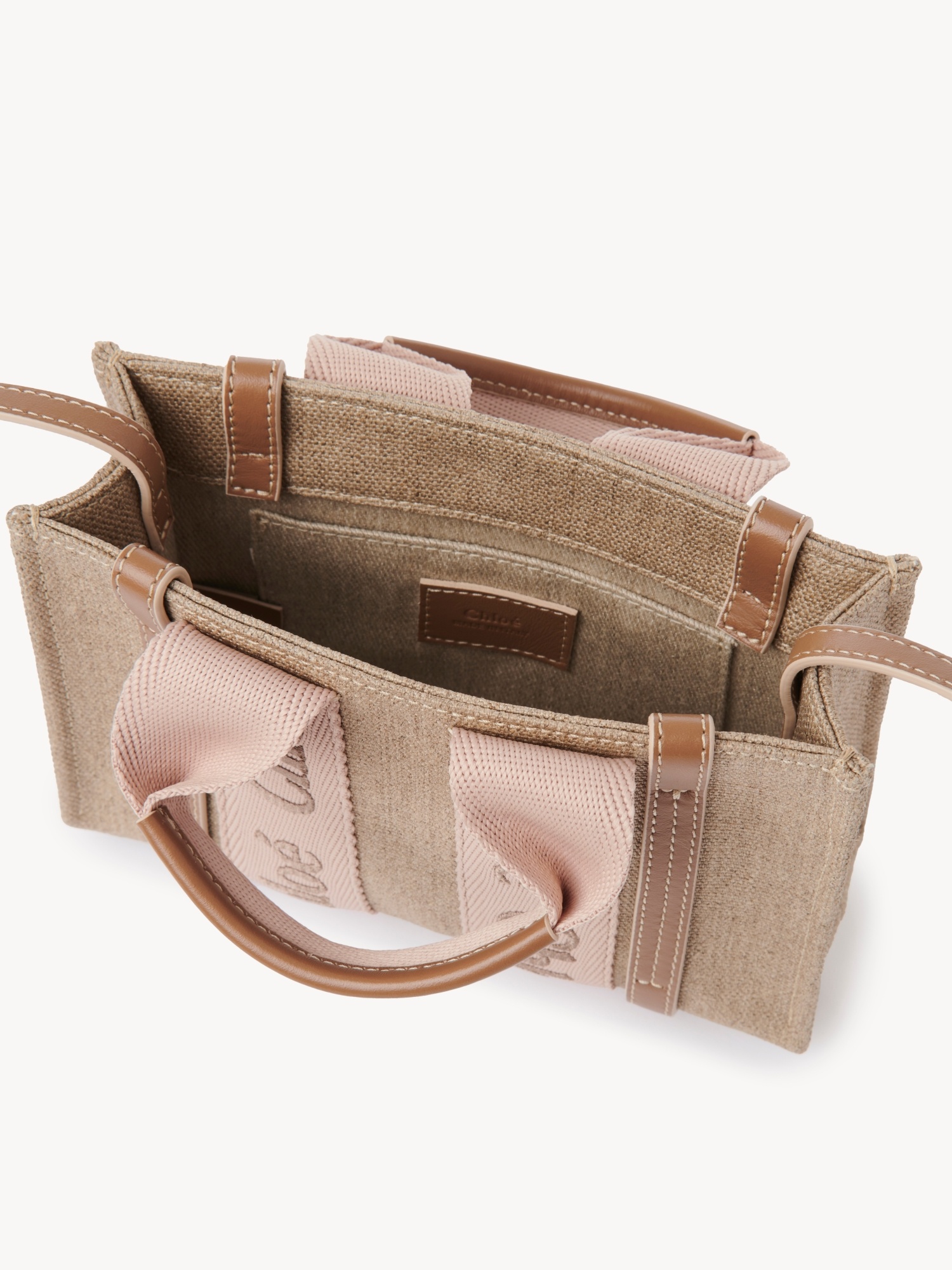 Chloé Logo Mini Shoulder Bag In Nude