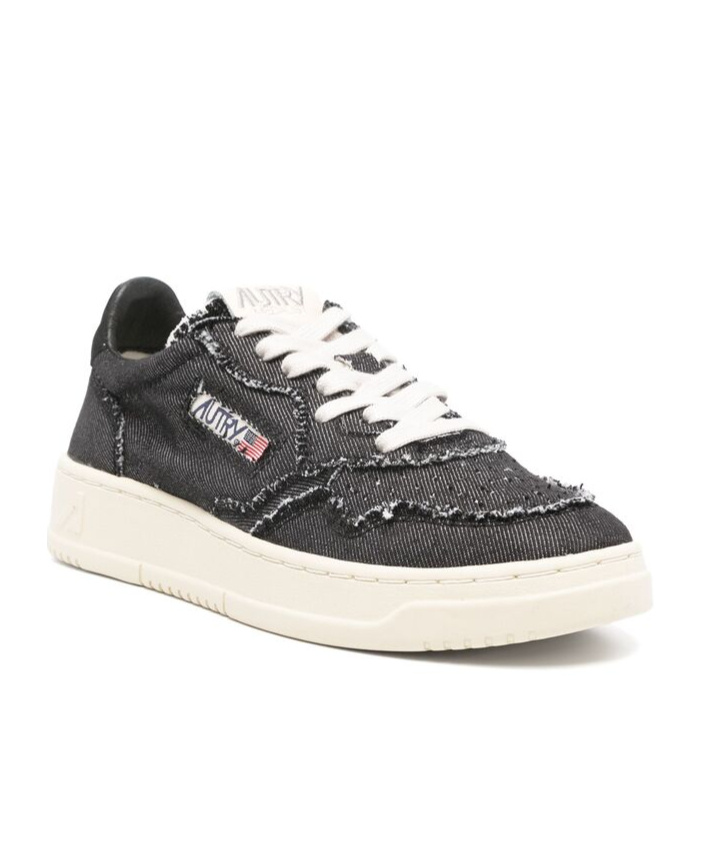 Shop Autry Medalist Low Sneakers In Black