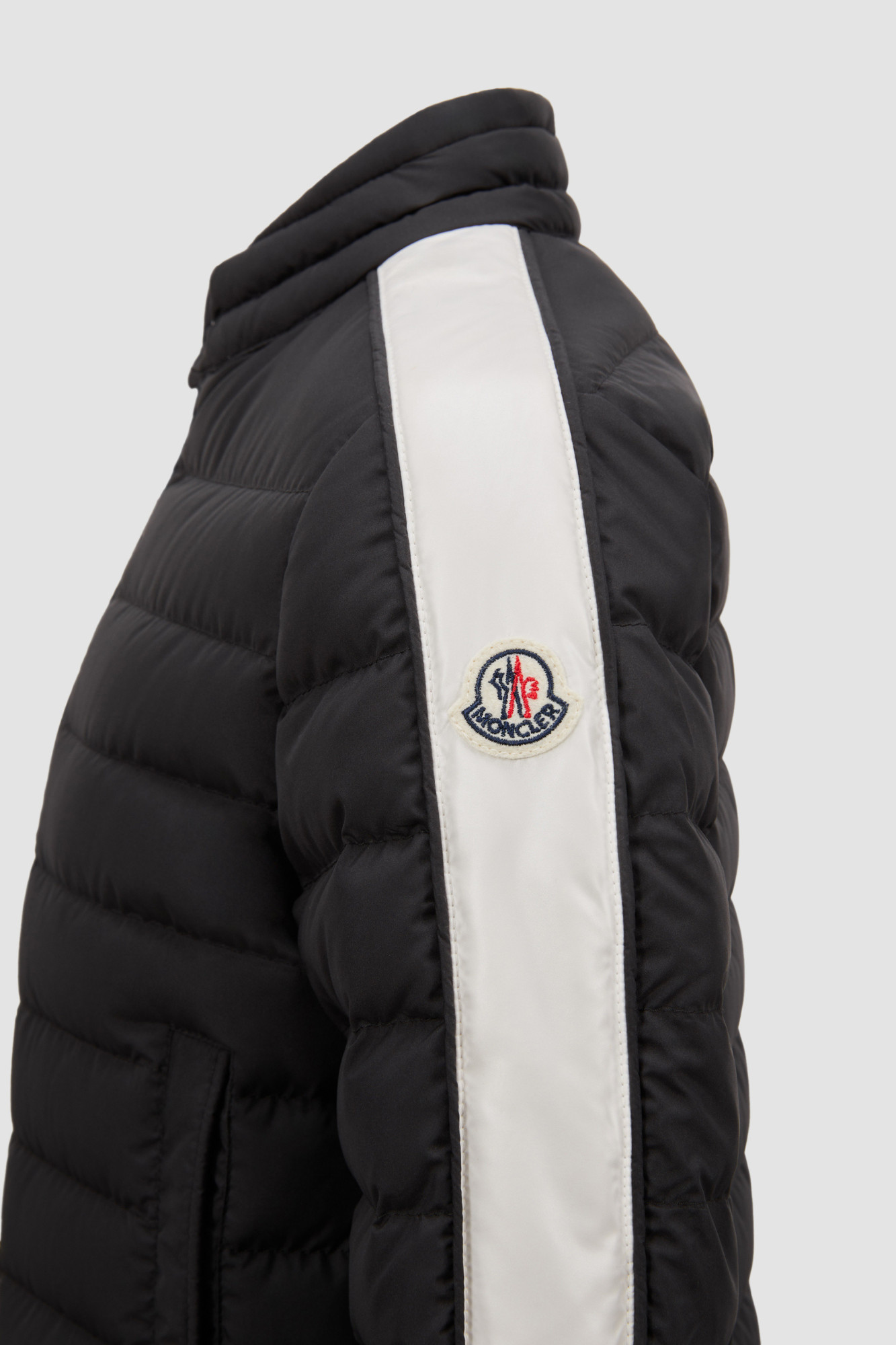 Moncler Jacobus Down Jacket In Black