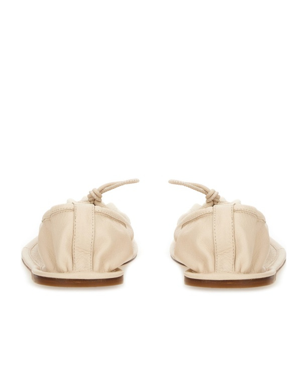 Hereu Elasticated Detailed Slip-on Flat Shoes In White