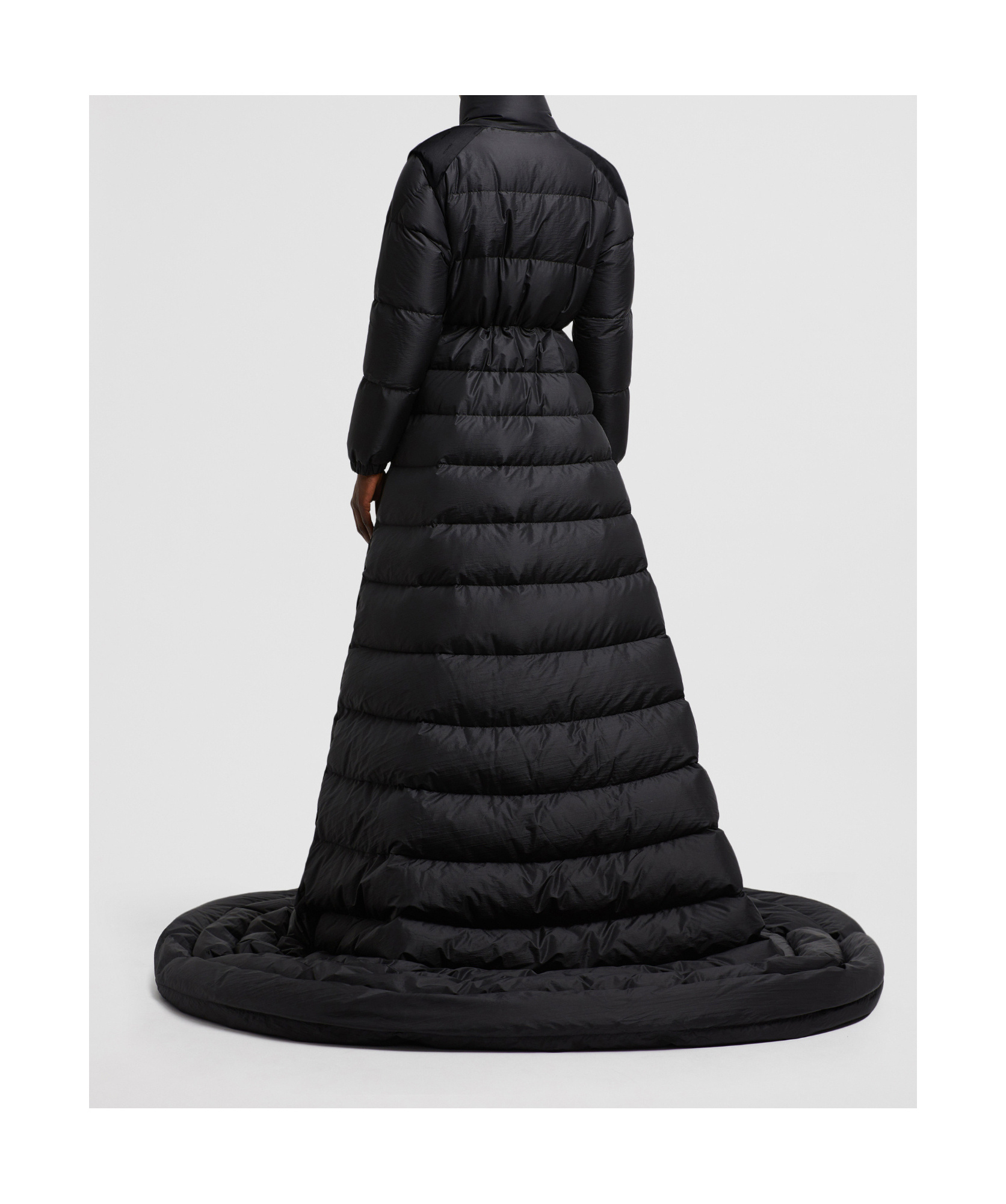 Moncler Verone 2-in-1 Long Down Coat In Black