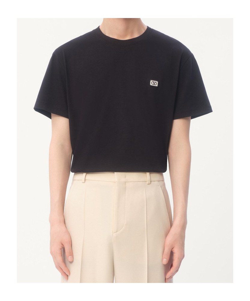 Valentino T-shirt With Signature Vlogo In Black
