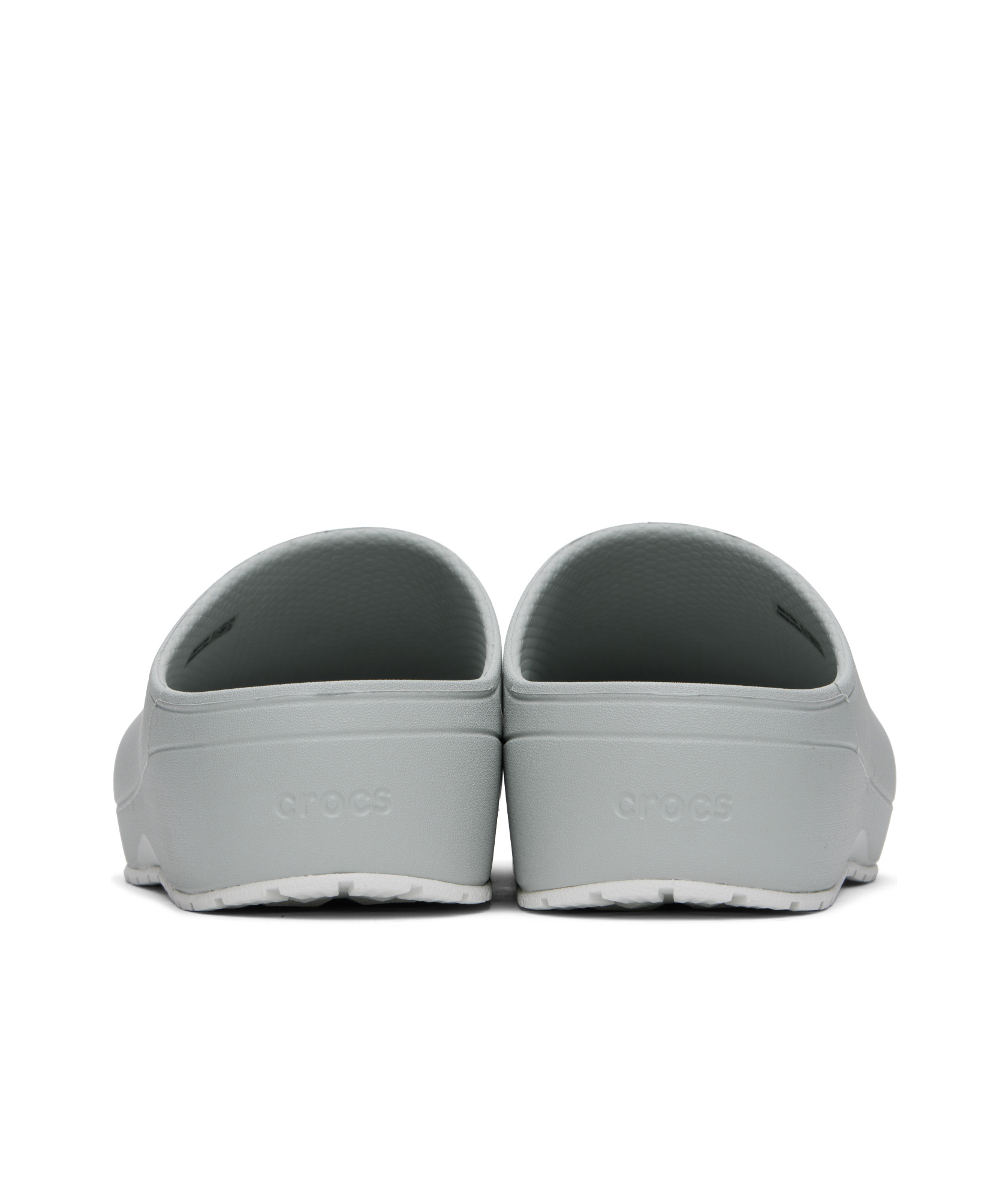 Crocs Classic Quiet Slippers In Gray
