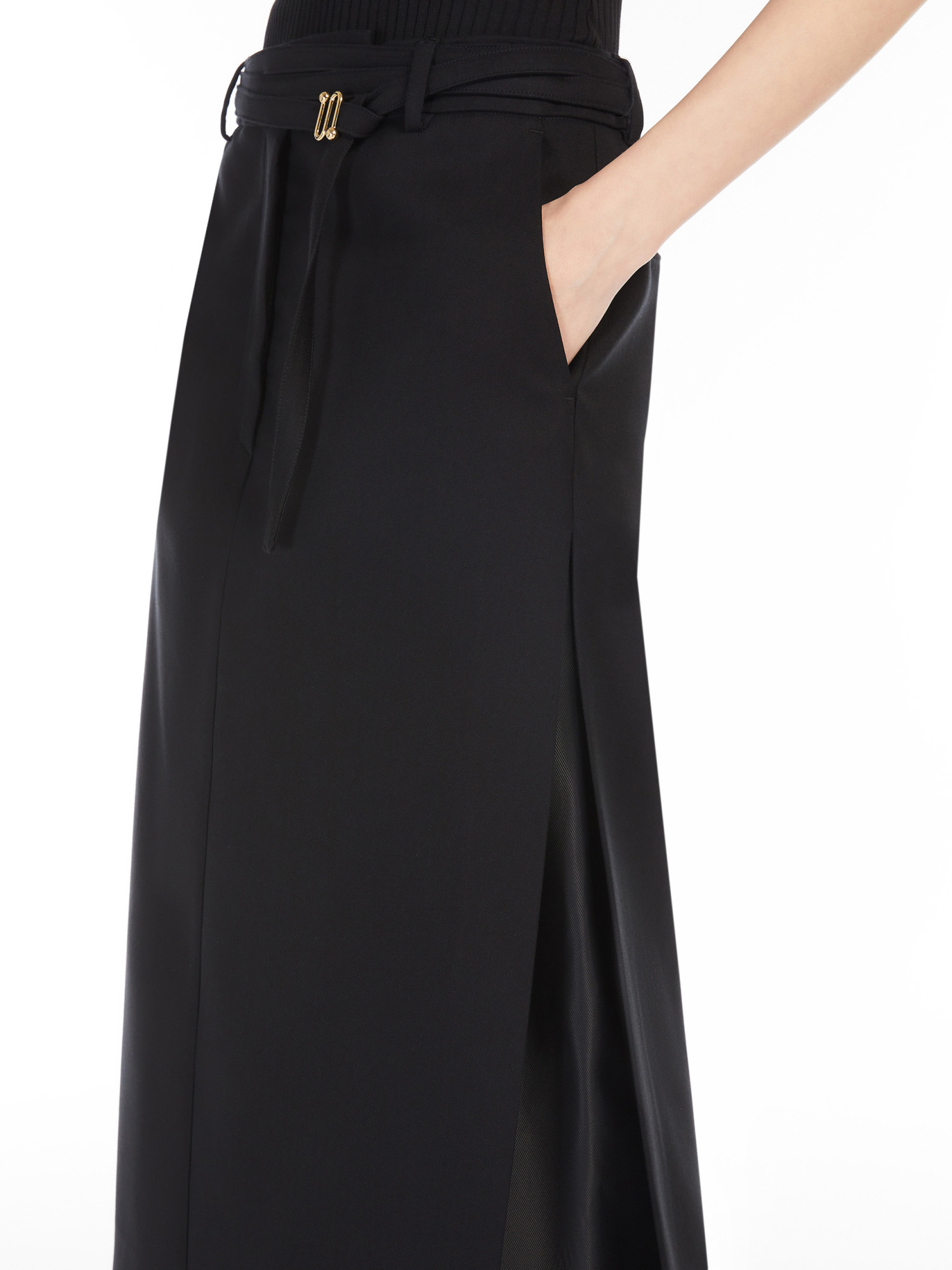 Sportmax Belt-loop Skirt In Black
