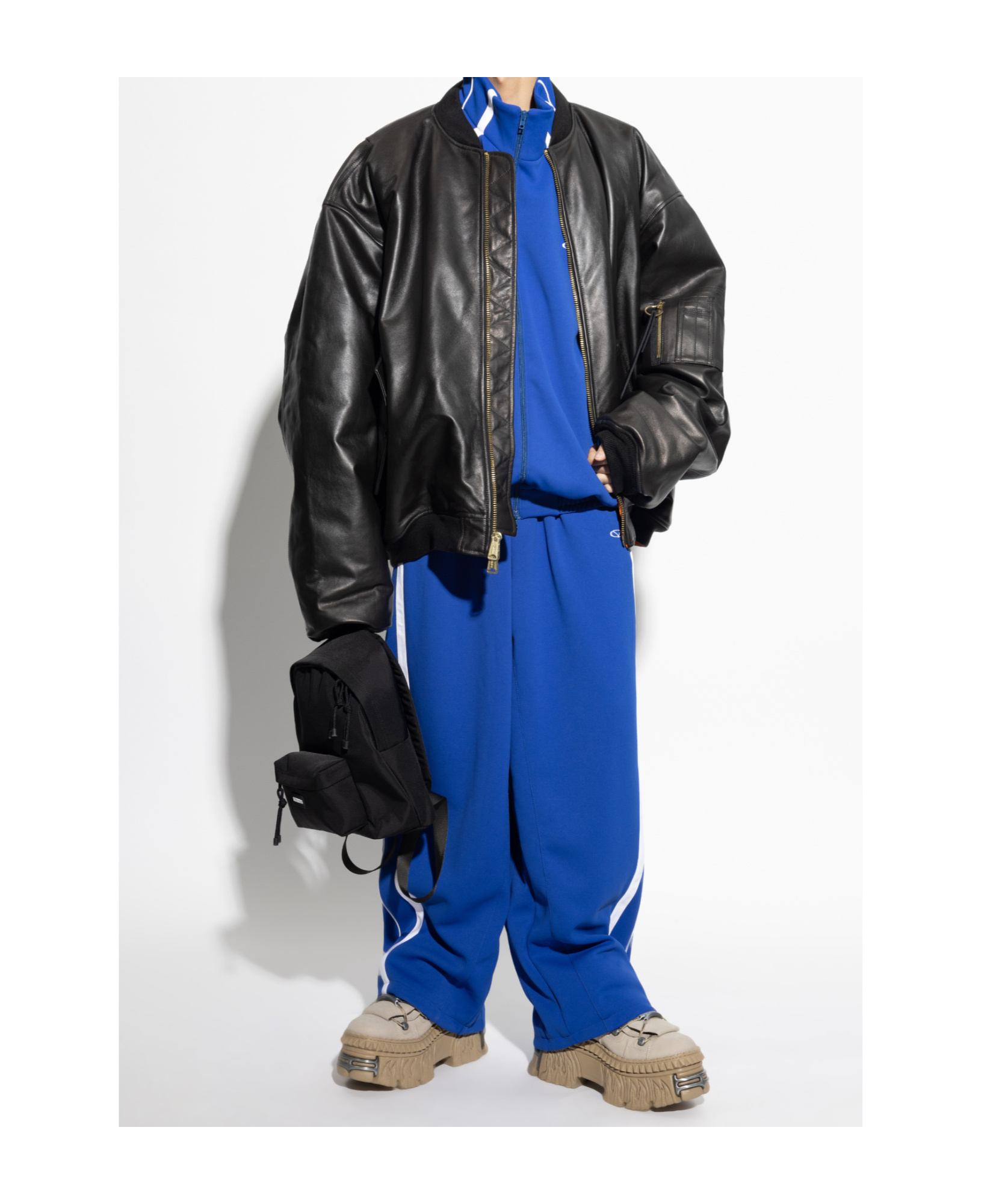 Vetements Long Sleeve Leather Jacket In Black