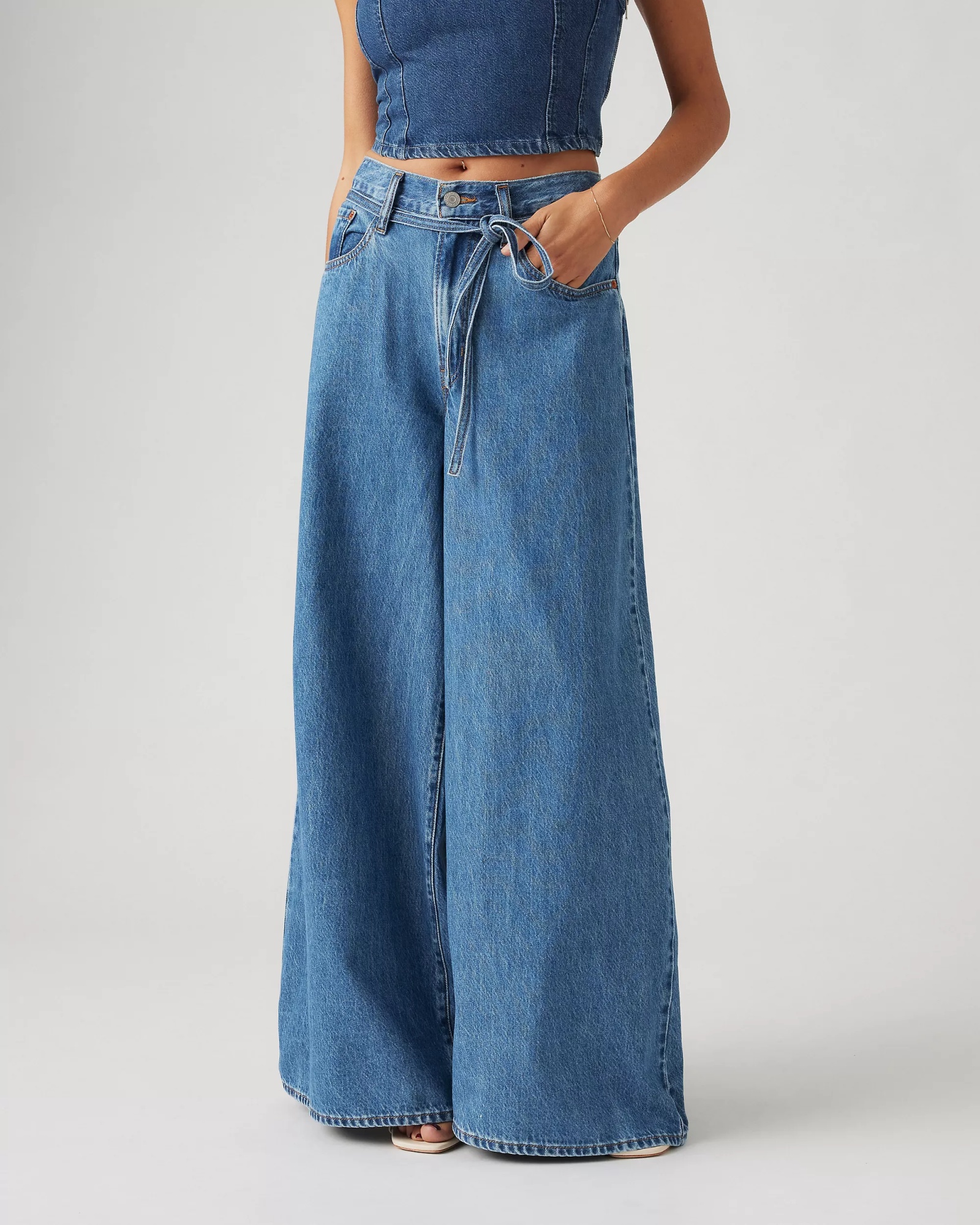 Levi's Xl Superwide Jeans In Cause And Effect - Medium Wash