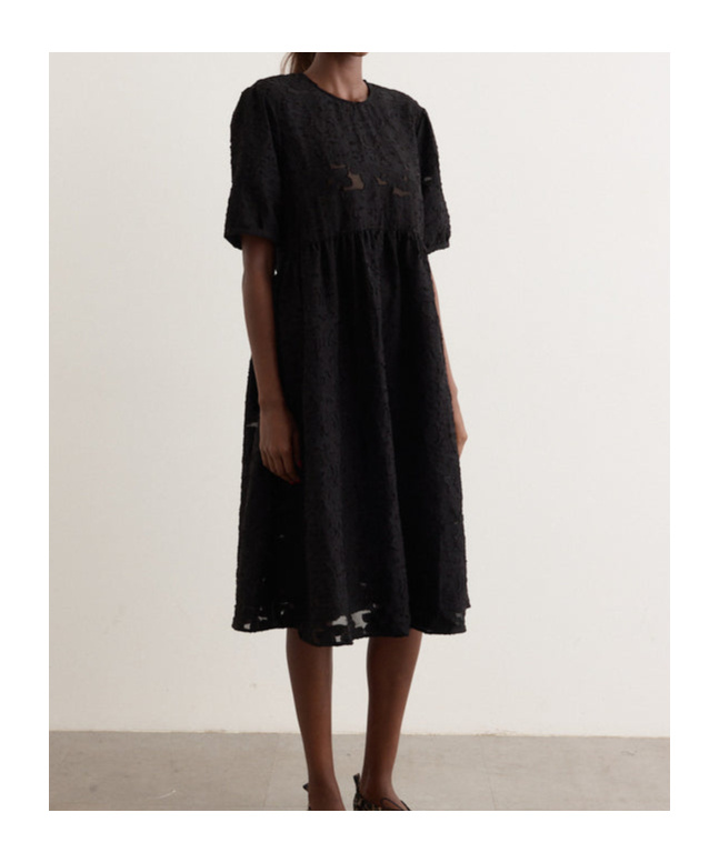 Baum Und Pferdgarten Short Sleeve Dress