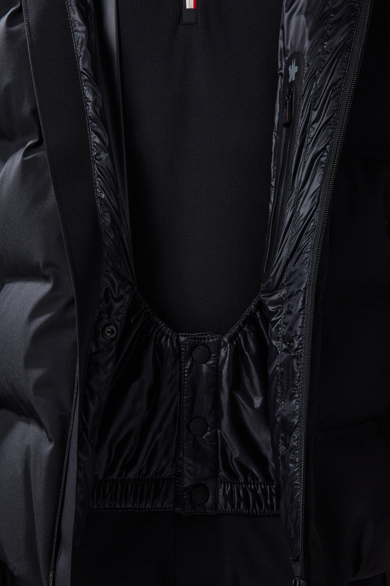 Moncler Montgetech Ski Down Jacket With Hood In Black