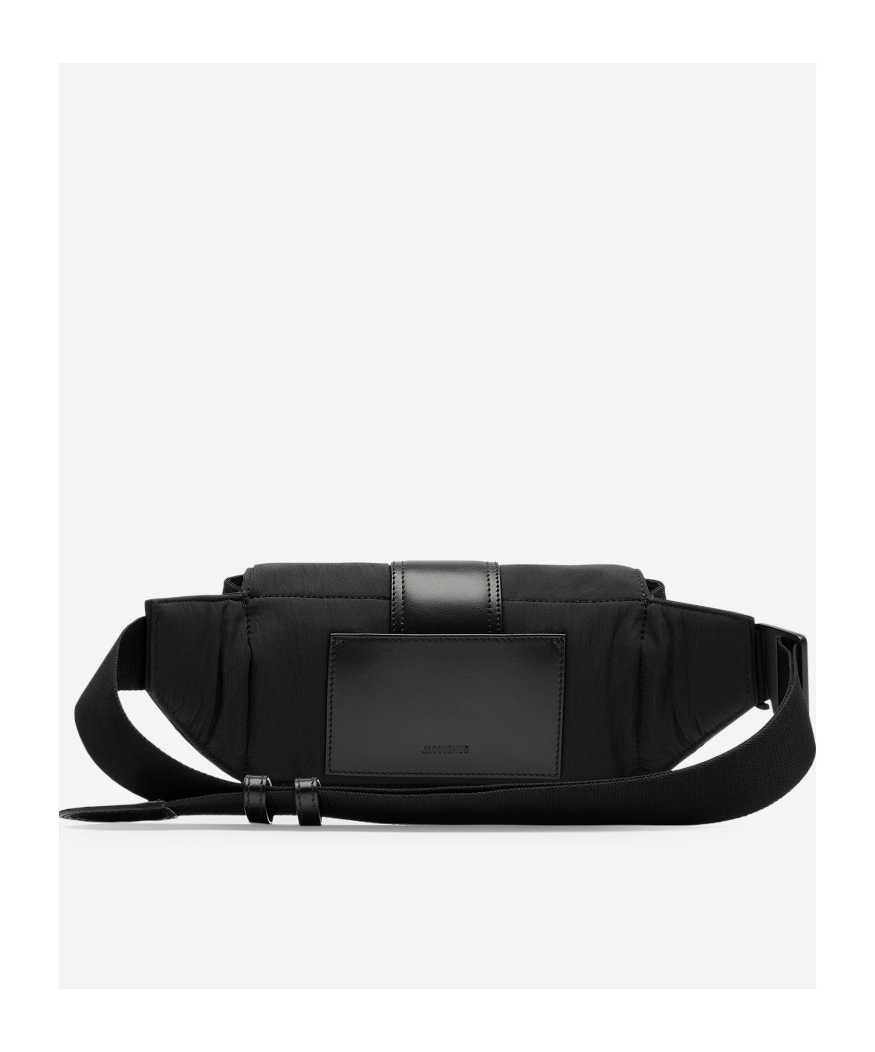 Jacquemus Logo Wallet In Black