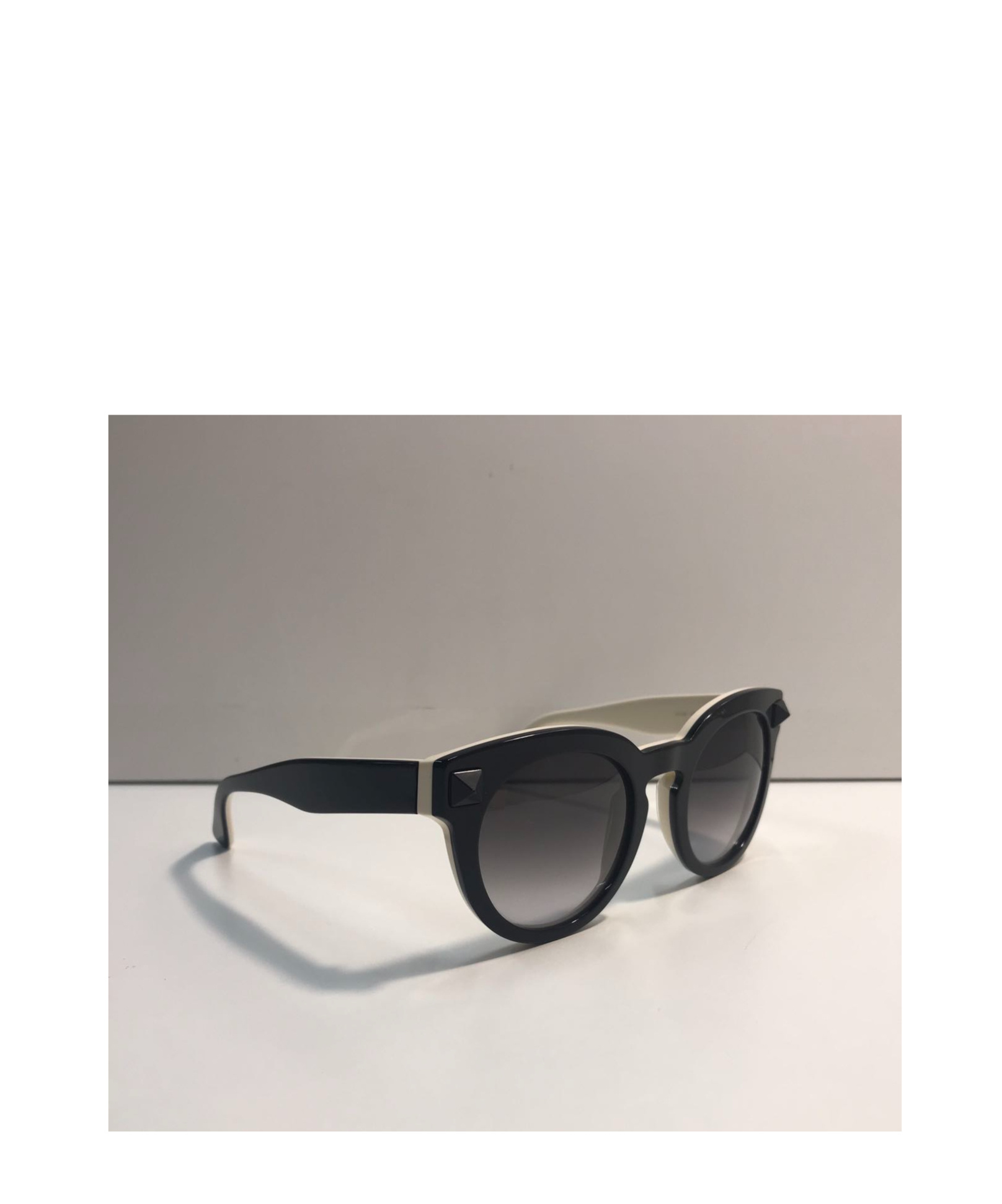 Valentino Full Frame Sunglasses In Black