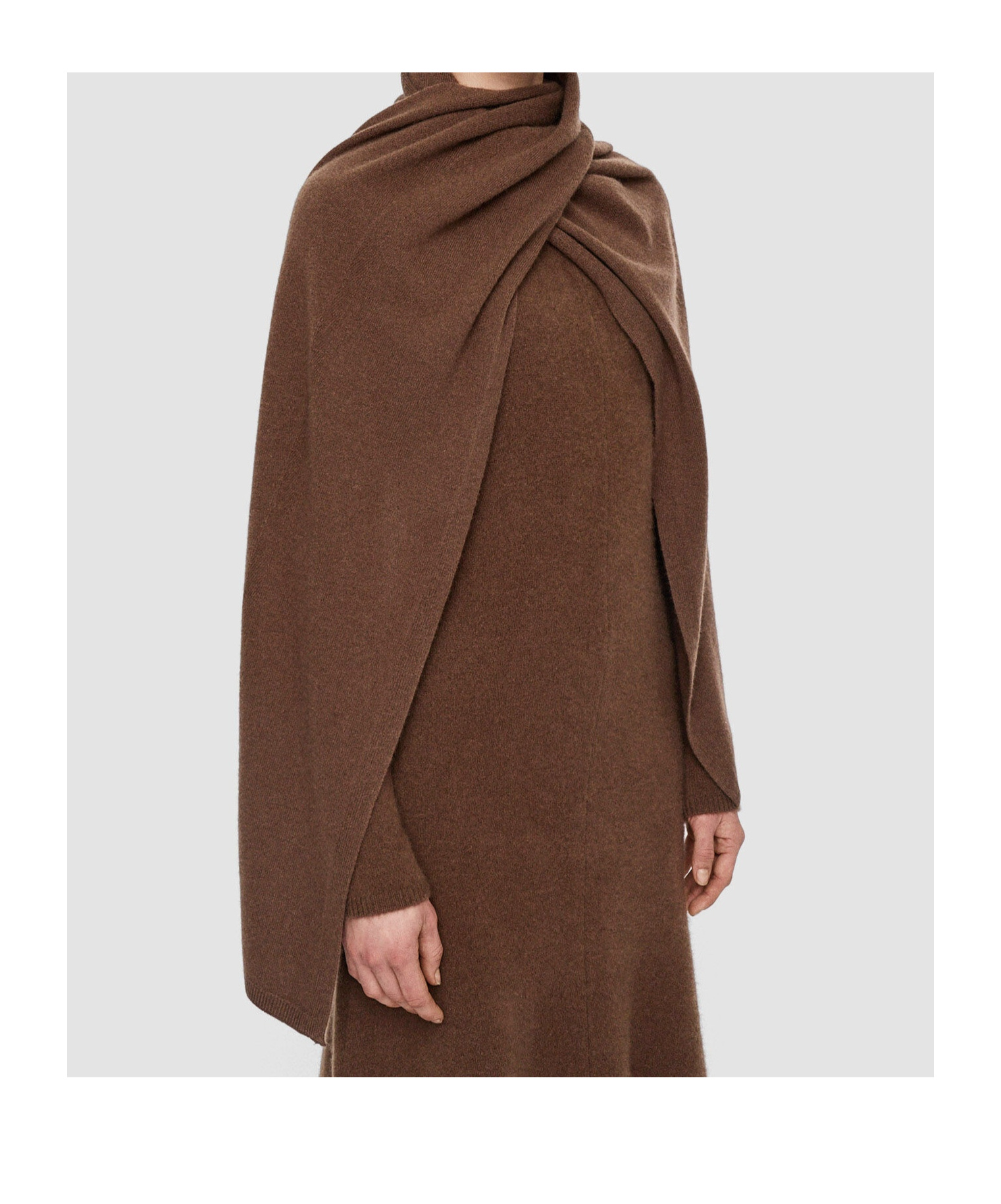 Joseph Cashmere Scarf In Brown