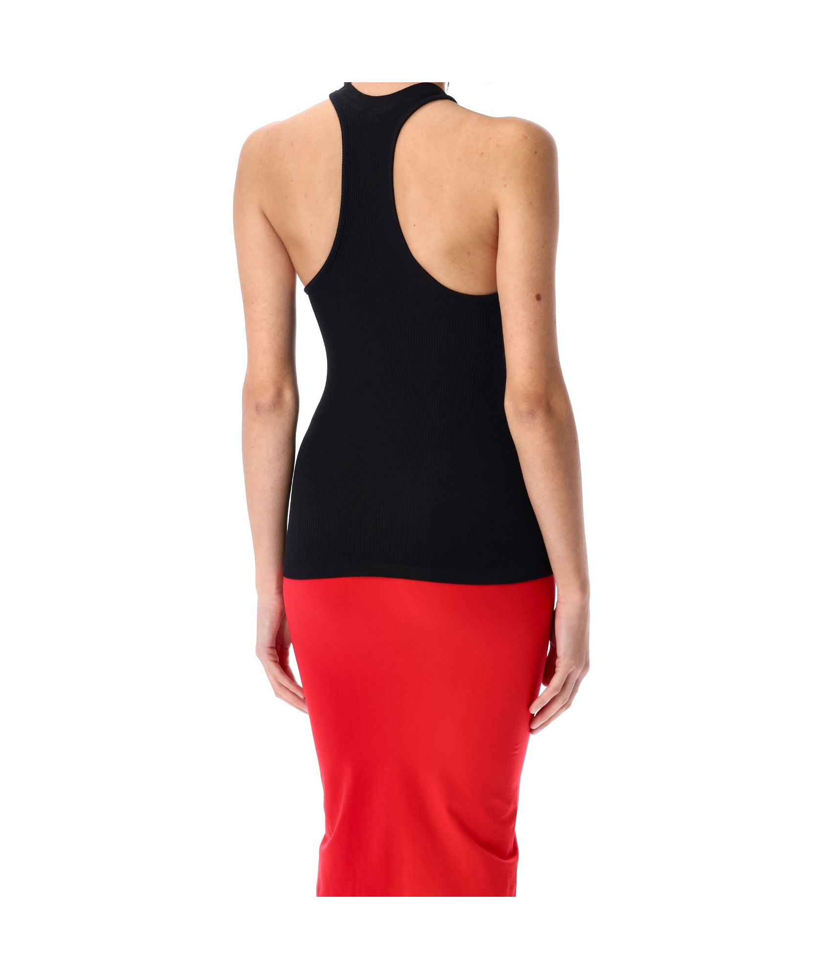 Andreädamo Ribbed Fitted Racerback Sleeveless Top In Black