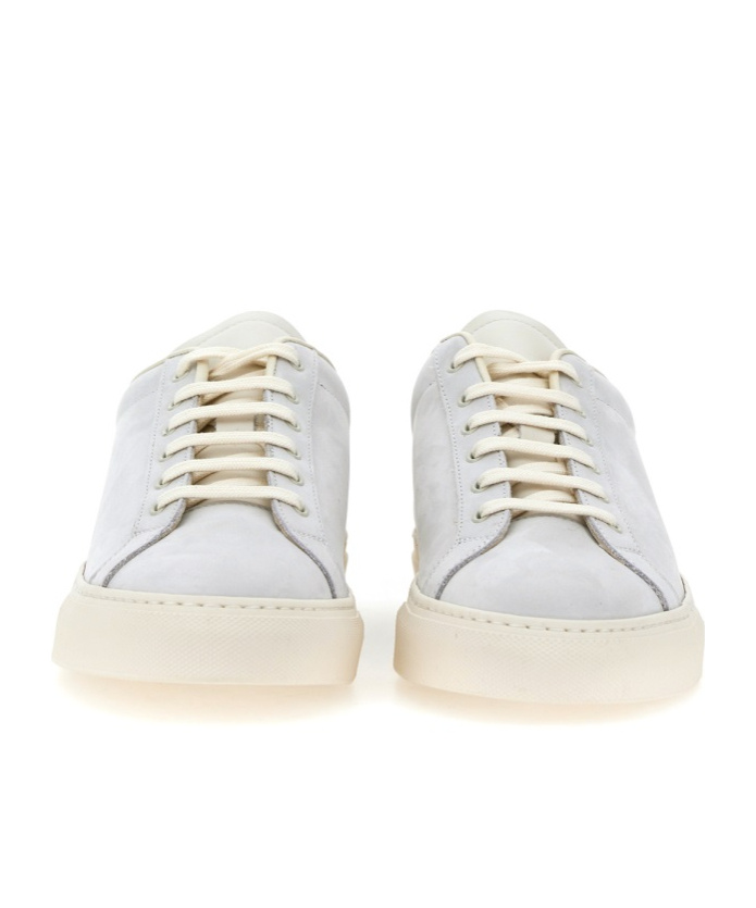 Common Projects Round-toe Low-top Leather Sneaker With Flat Sole In White