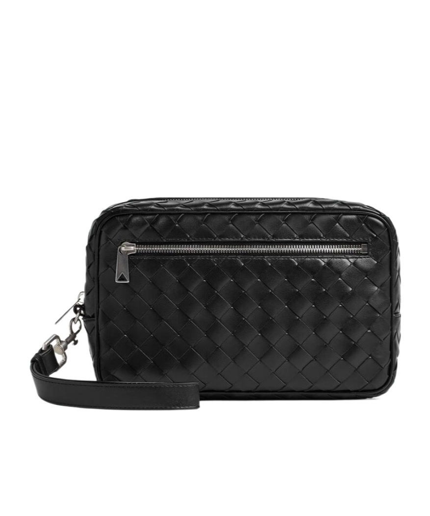 Bottega Veneta Intrecciato Zipped Clutch Bag In Black