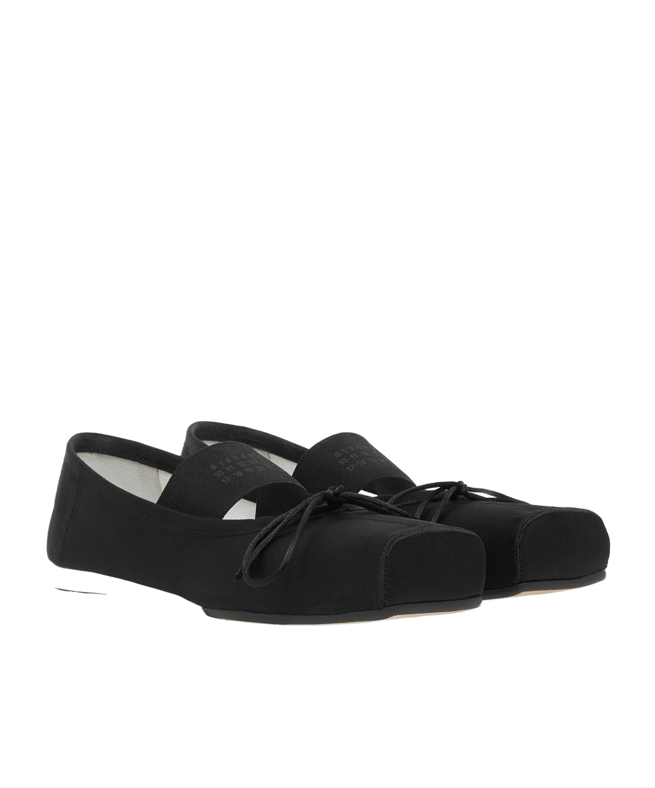 Shop Mm6 Maison Margiela Ballet Flats In Black