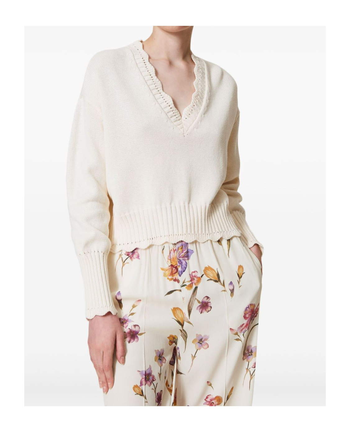 TWINSET SCALLOP-EDGE SWEATER