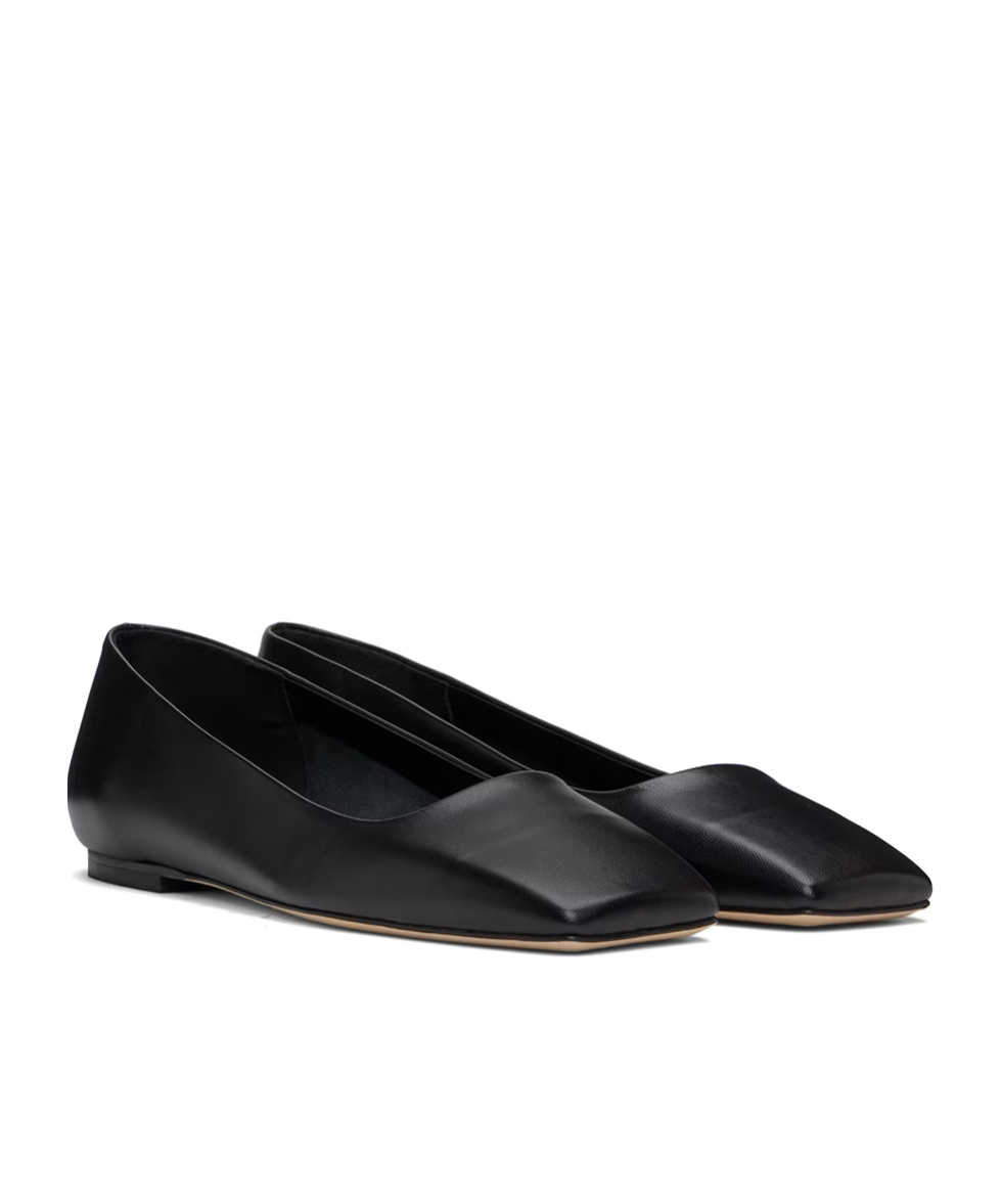 Aeyde Logo Embossed Flats In Black